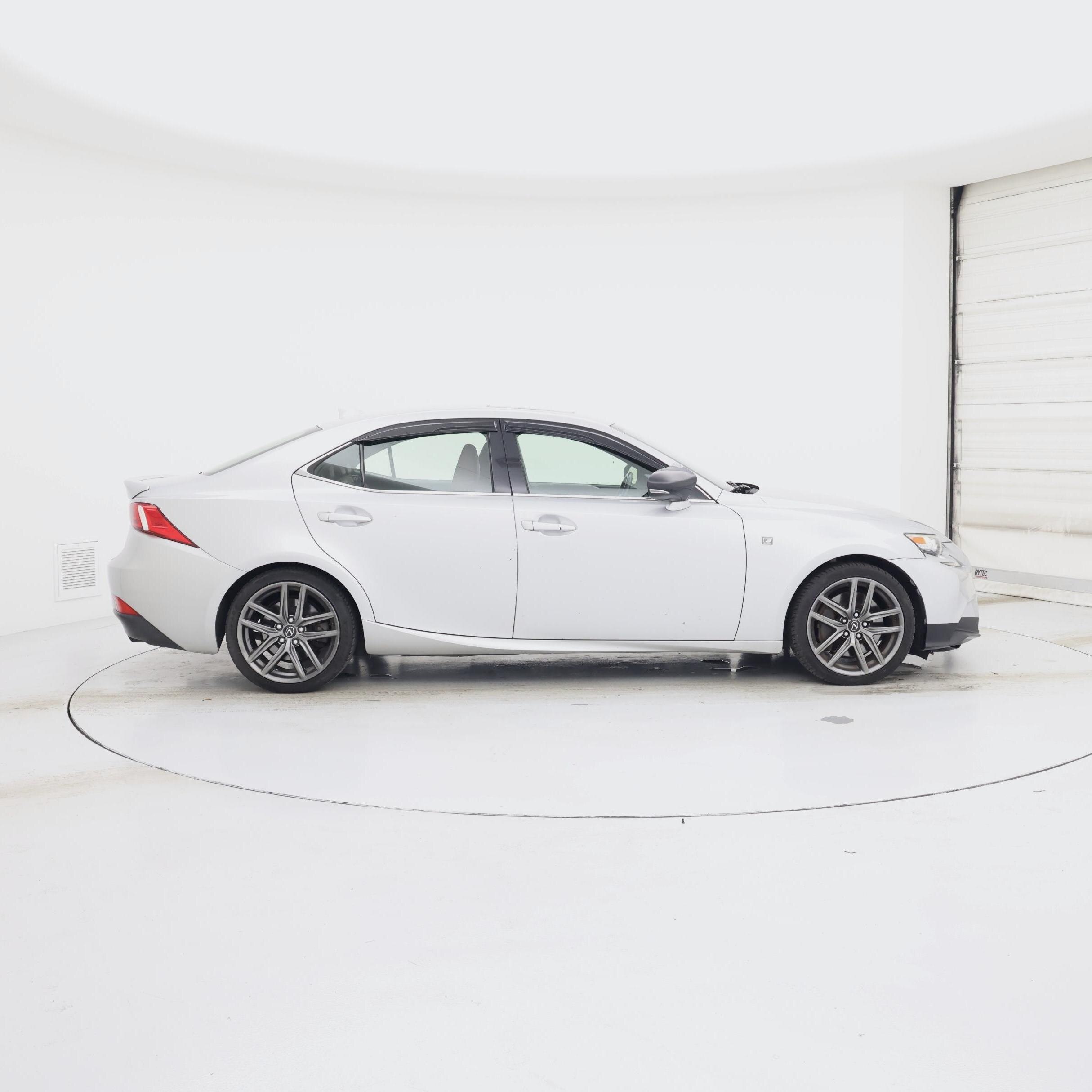 Thumbnail: 2016 Lexus IS - 7