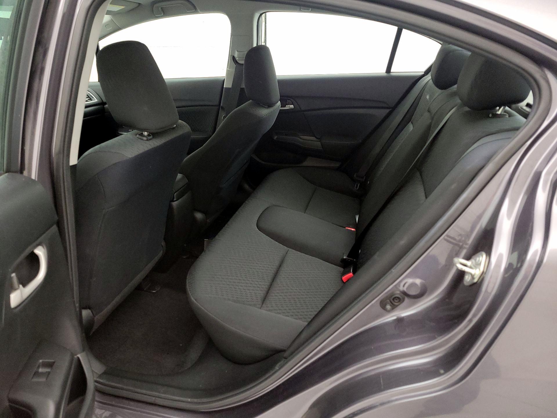 Thumbnail: 2015 Honda Civic - 18
