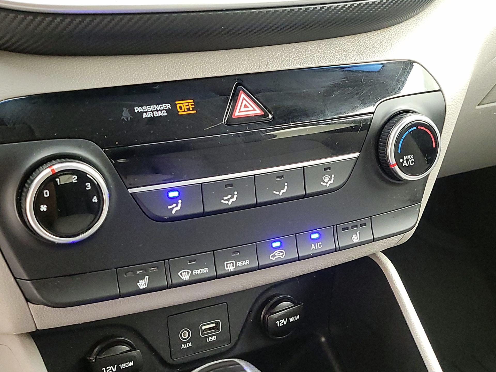 Thumbnail: 2019 Hyundai Tucson - 16