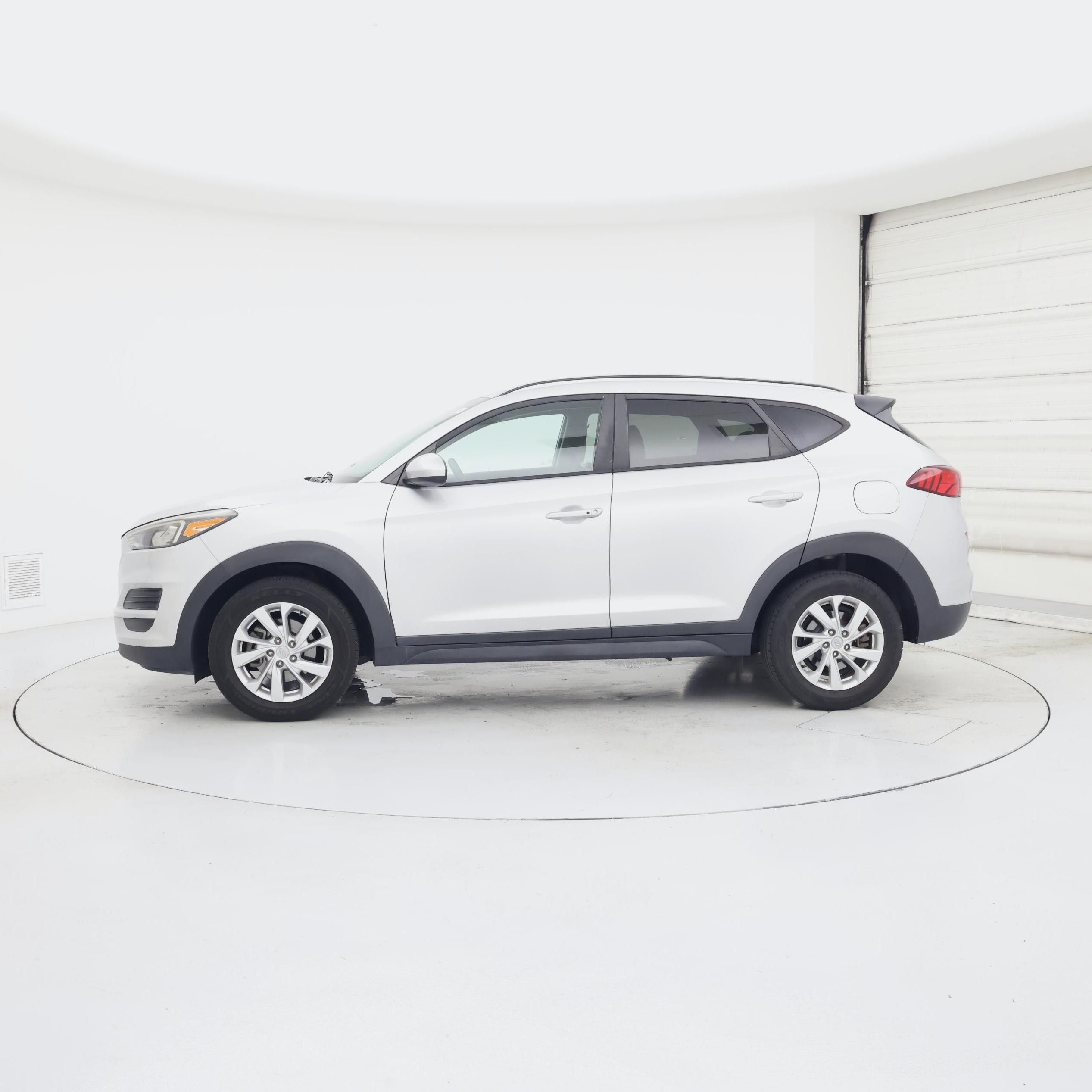 Thumbnail: 2019 Hyundai Tucson - 3