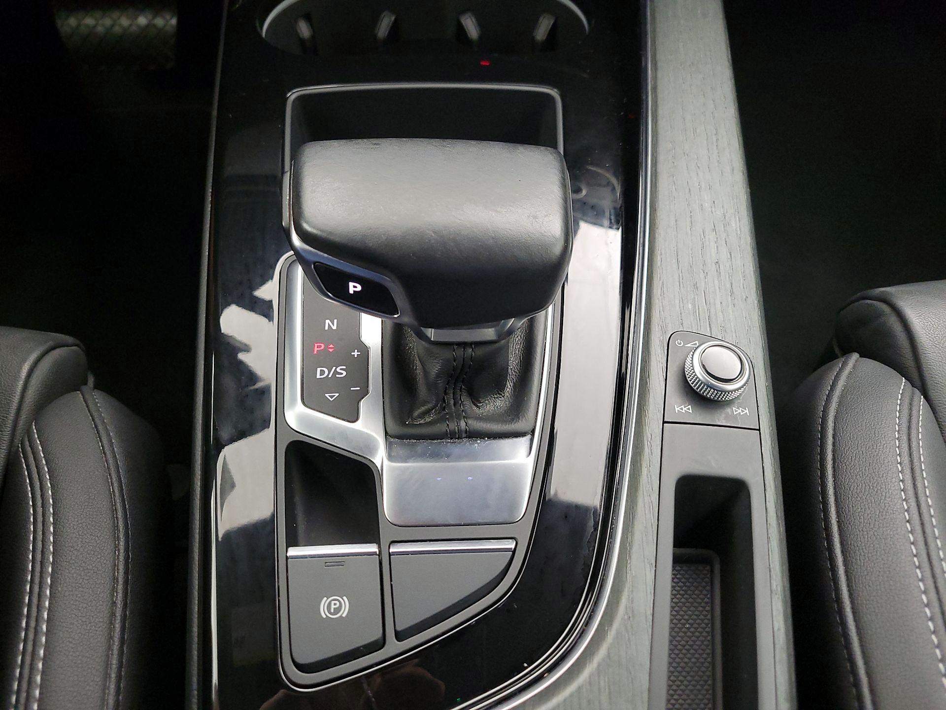 Thumbnail: 2021 Audi A4 - 17
