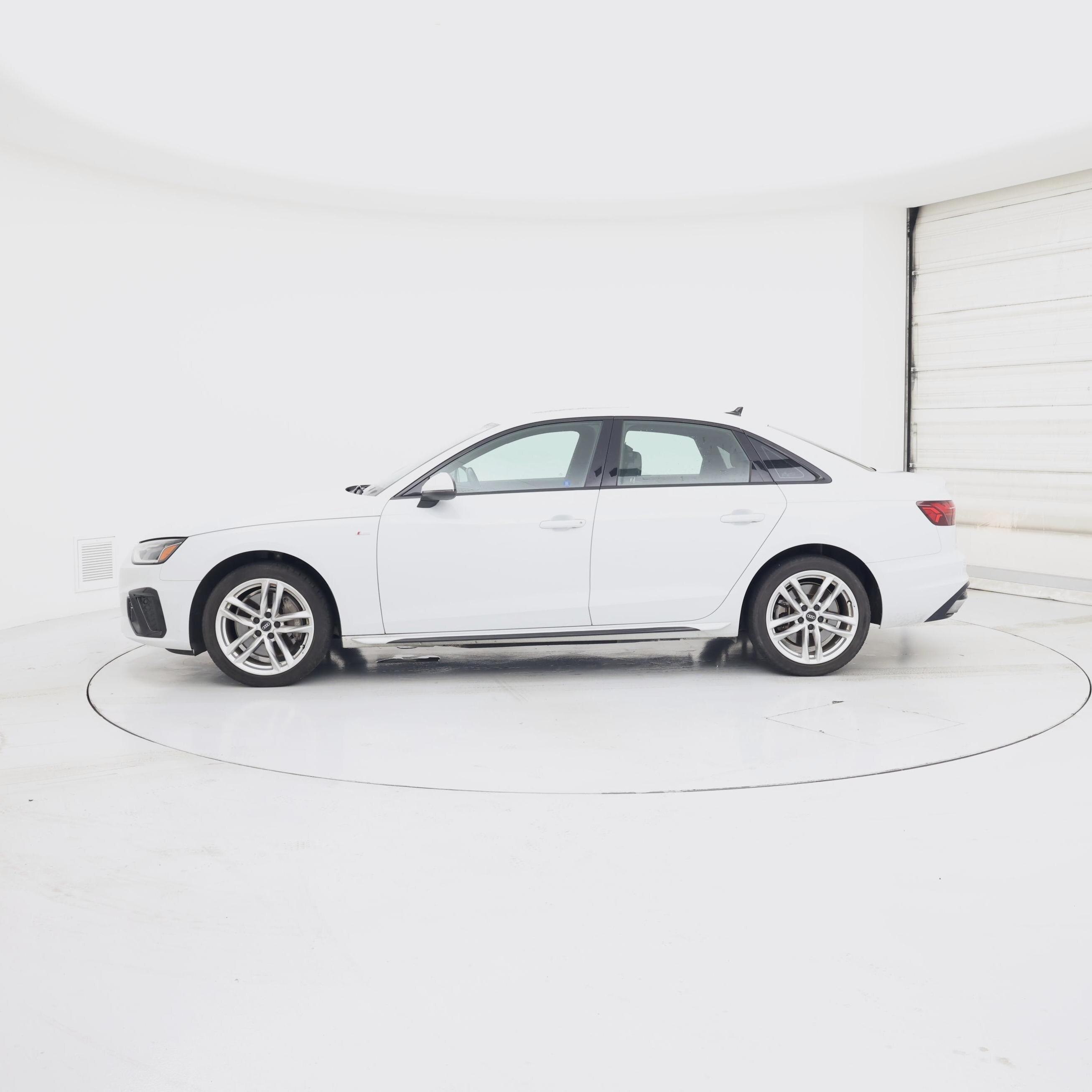 Thumbnail: 2021 Audi A4 - 3
