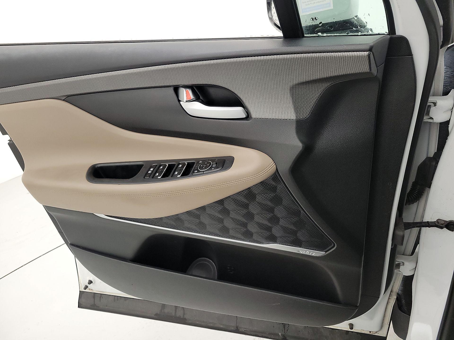 Thumbnail: 2020 Hyundai Santa Fe - 12
