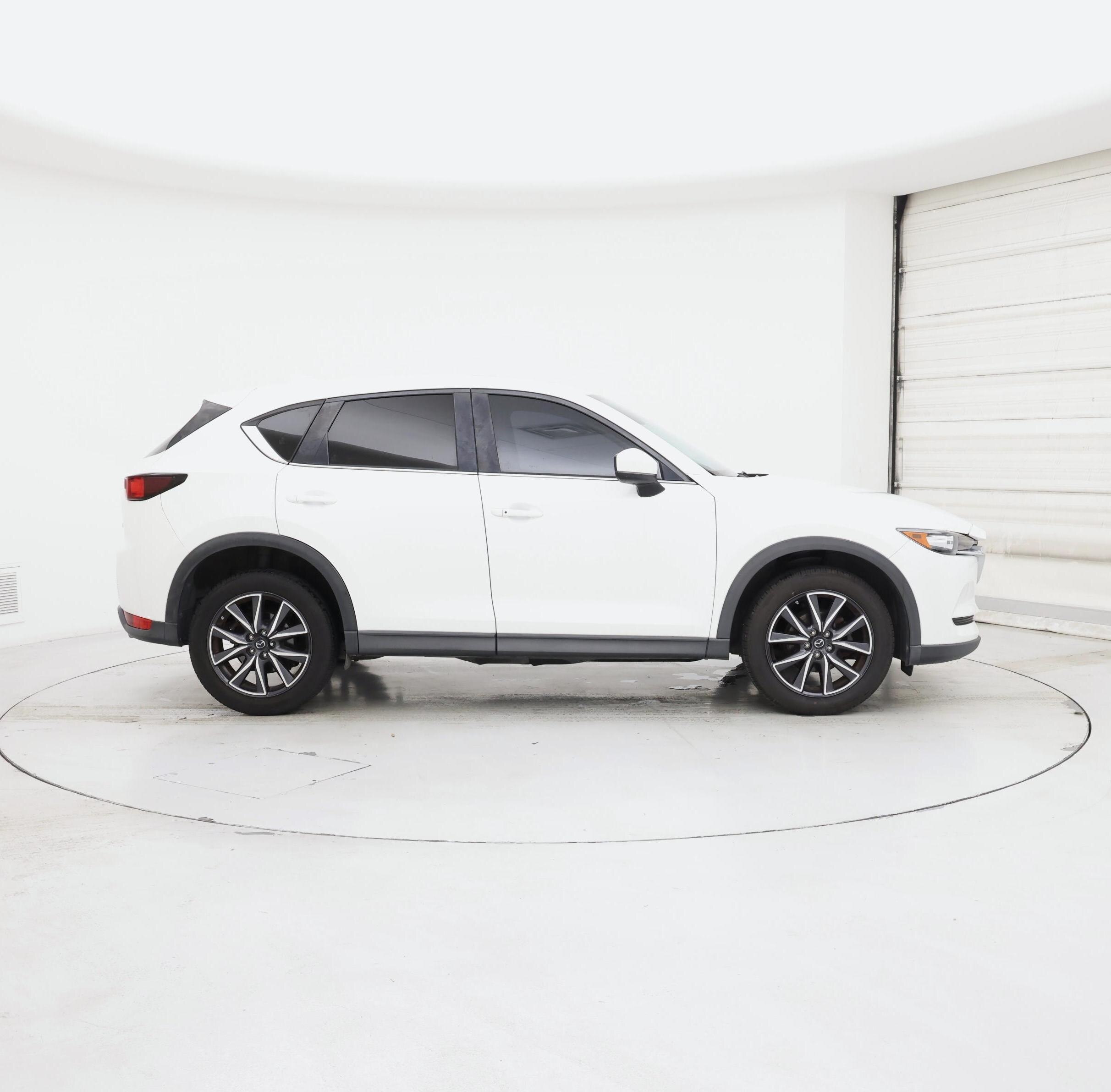 Thumbnail: 2018 Mazda CX-5 - 7