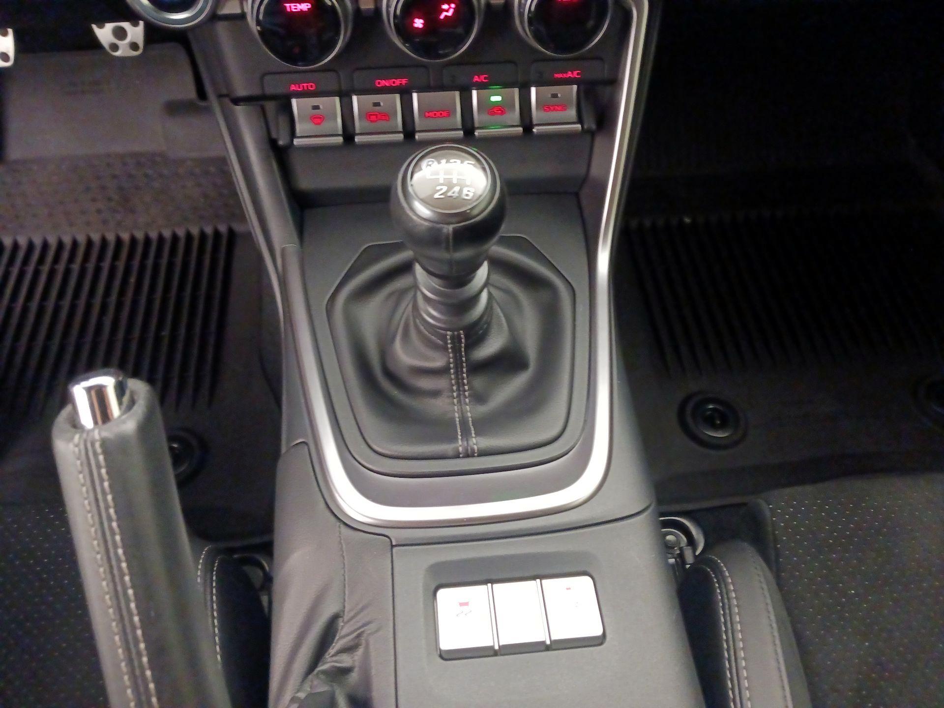 Thumbnail: 2023 Toyota GR86 - 17