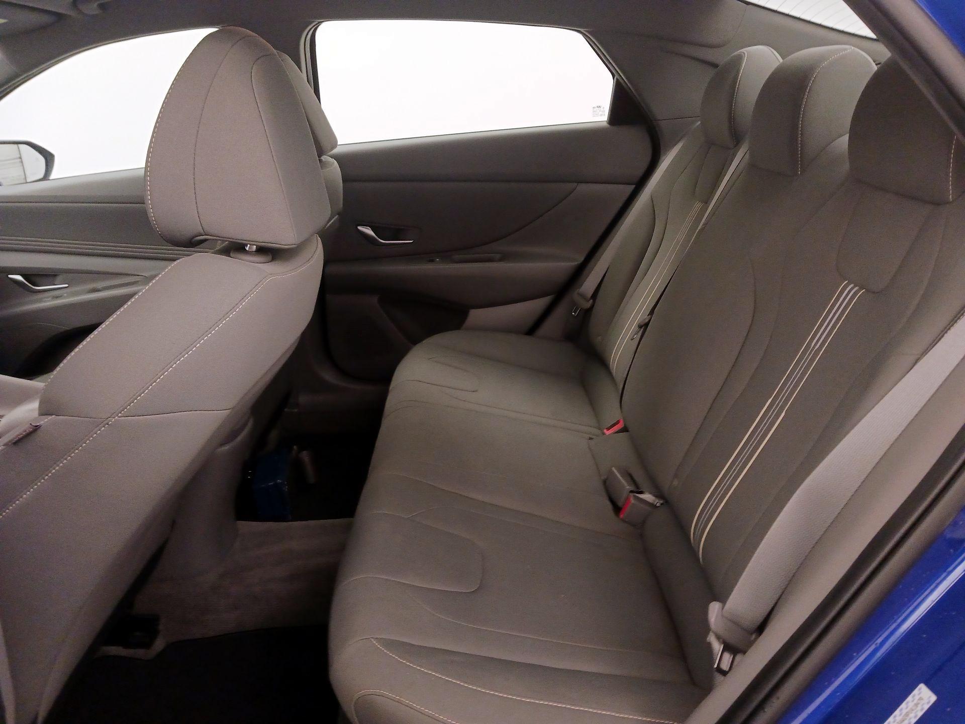Thumbnail: 2023 Hyundai Elantra - 20