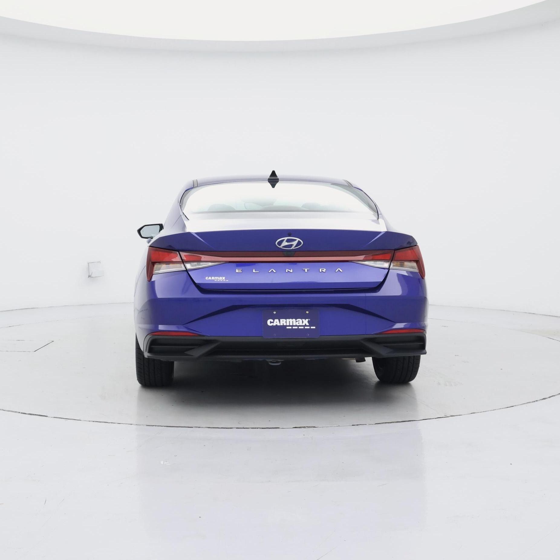 Thumbnail: 2023 Hyundai Elantra - 6