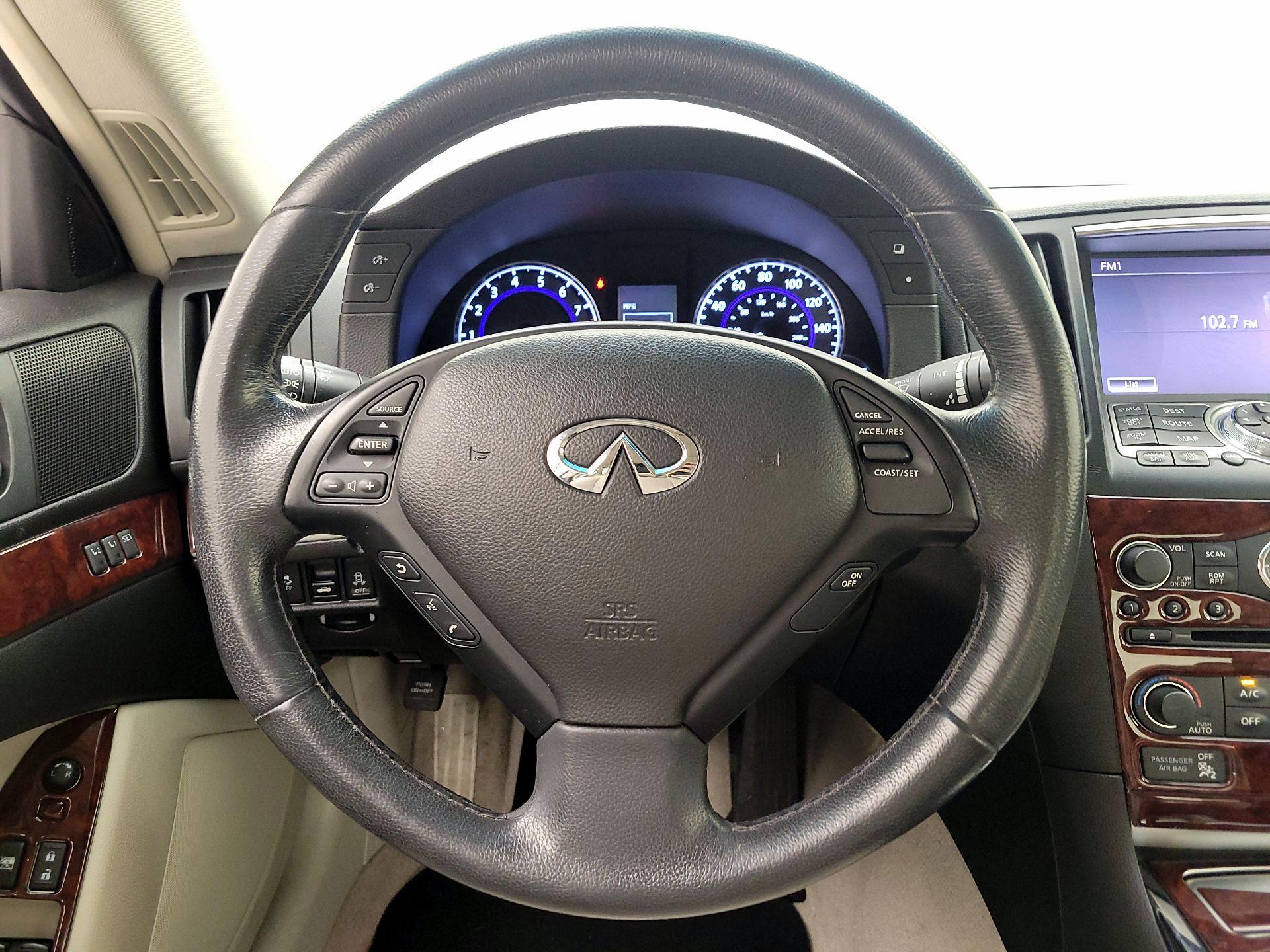 Thumbnail: 2015 INFINITI Q60 - 10