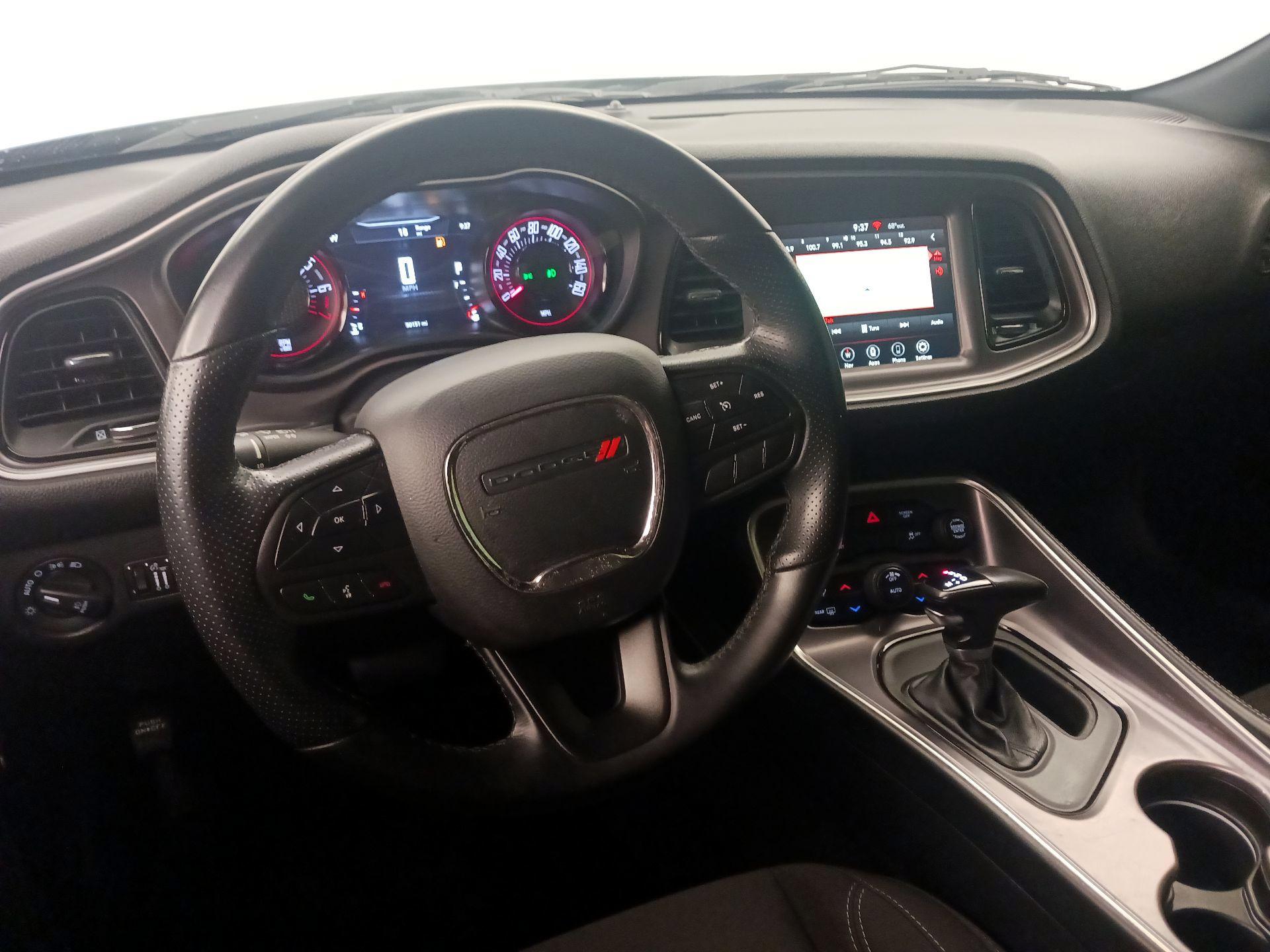 Thumbnail: 2022 Dodge Challenger - 9