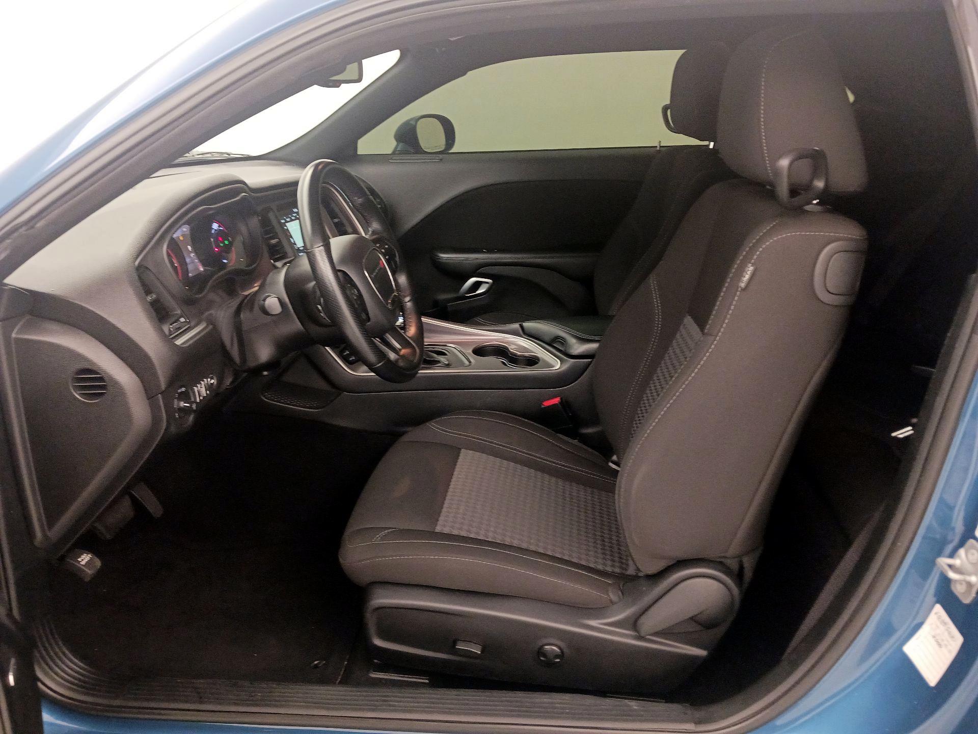 Thumbnail: 2022 Dodge Challenger - 11