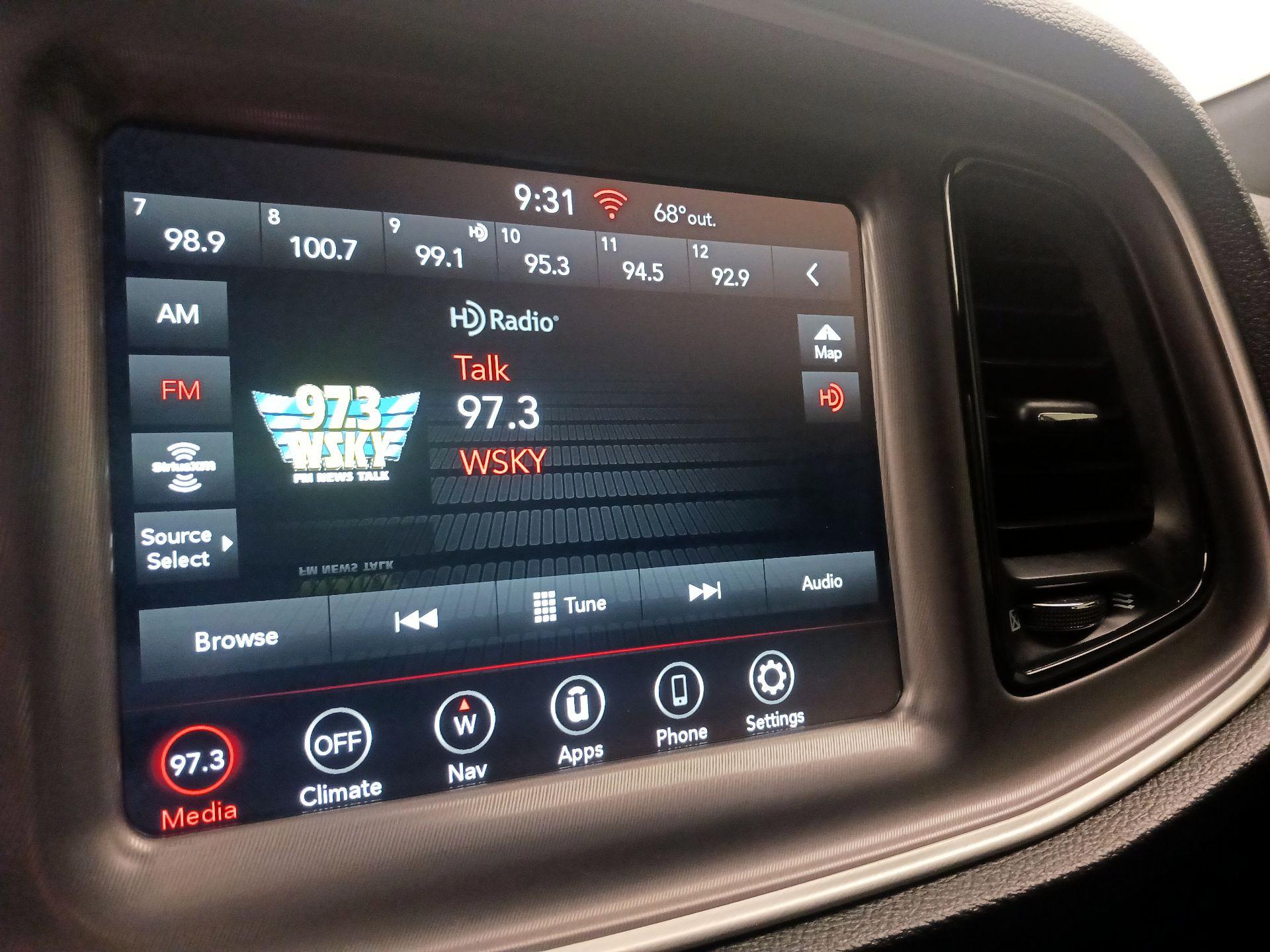 Thumbnail: 2022 Dodge Challenger - 16