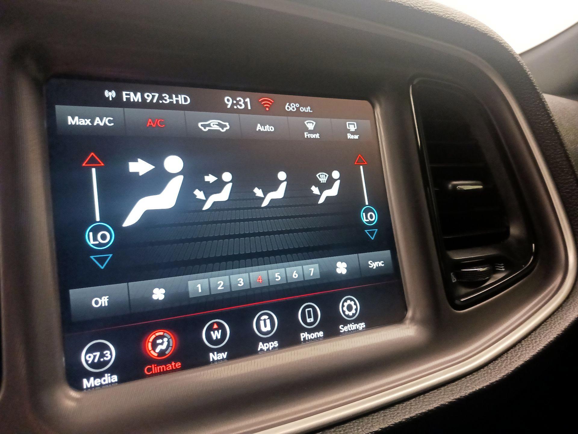 Thumbnail: 2022 Dodge Challenger - 17