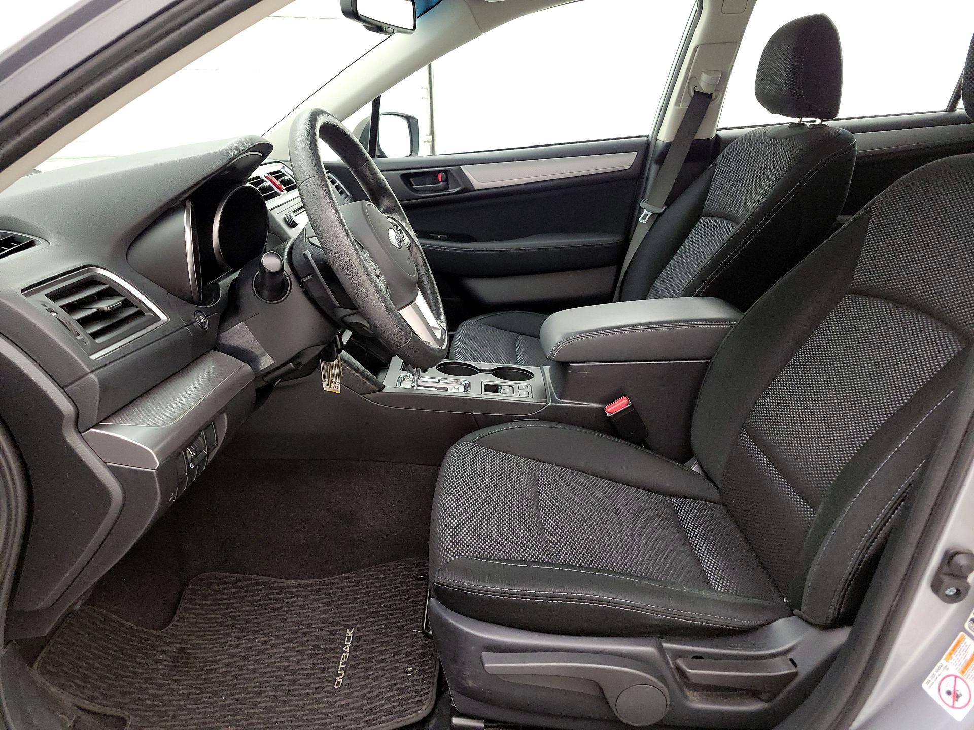 Thumbnail: 2015 Subaru Outback - 11