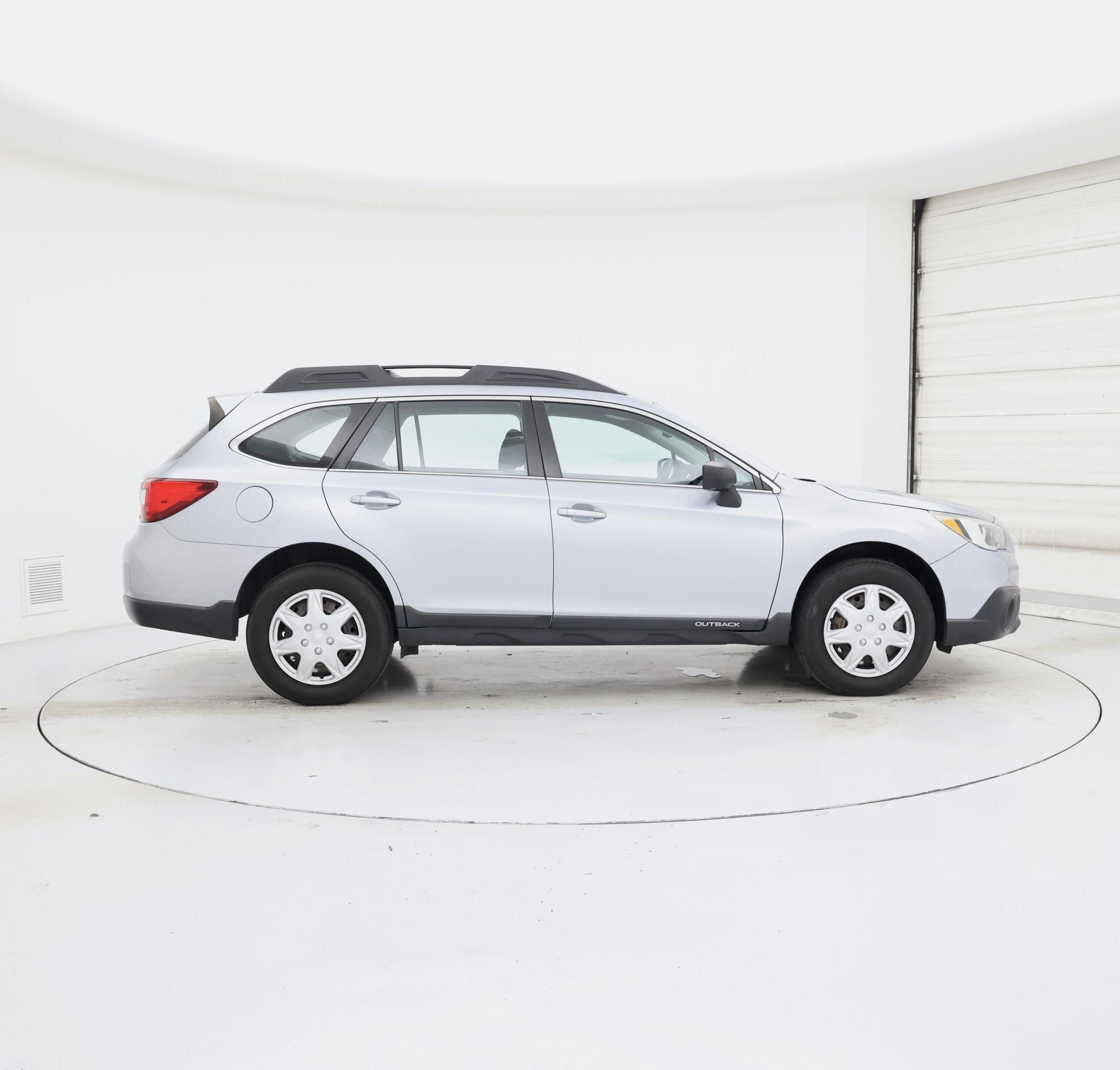 Thumbnail: 2015 Subaru Outback - 7