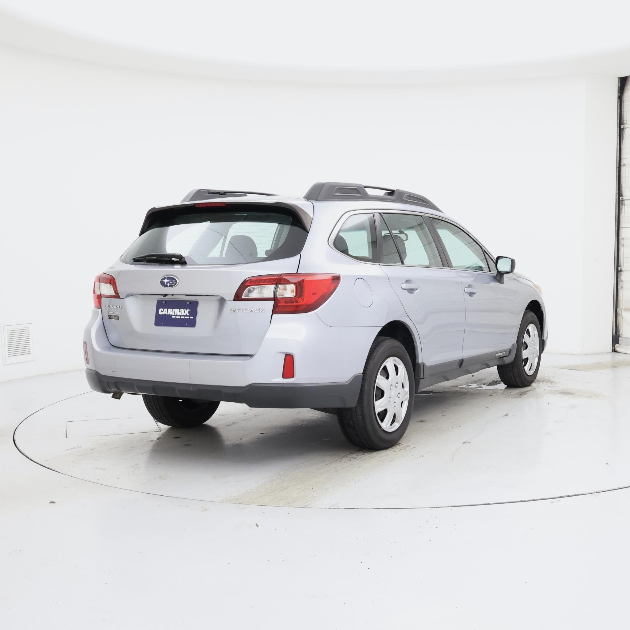 Thumbnail: 2015 Subaru Outback - 8