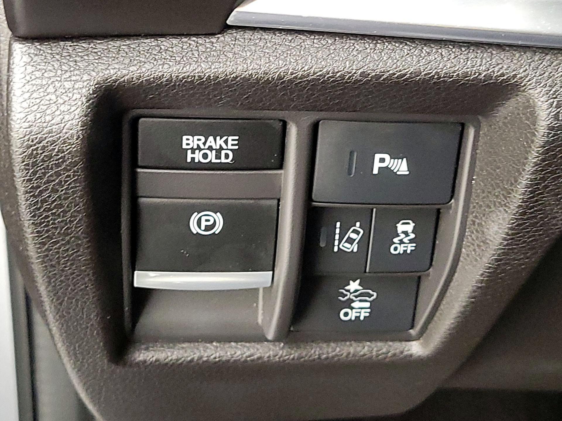 Thumbnail: 2019 Acura MDX - 13