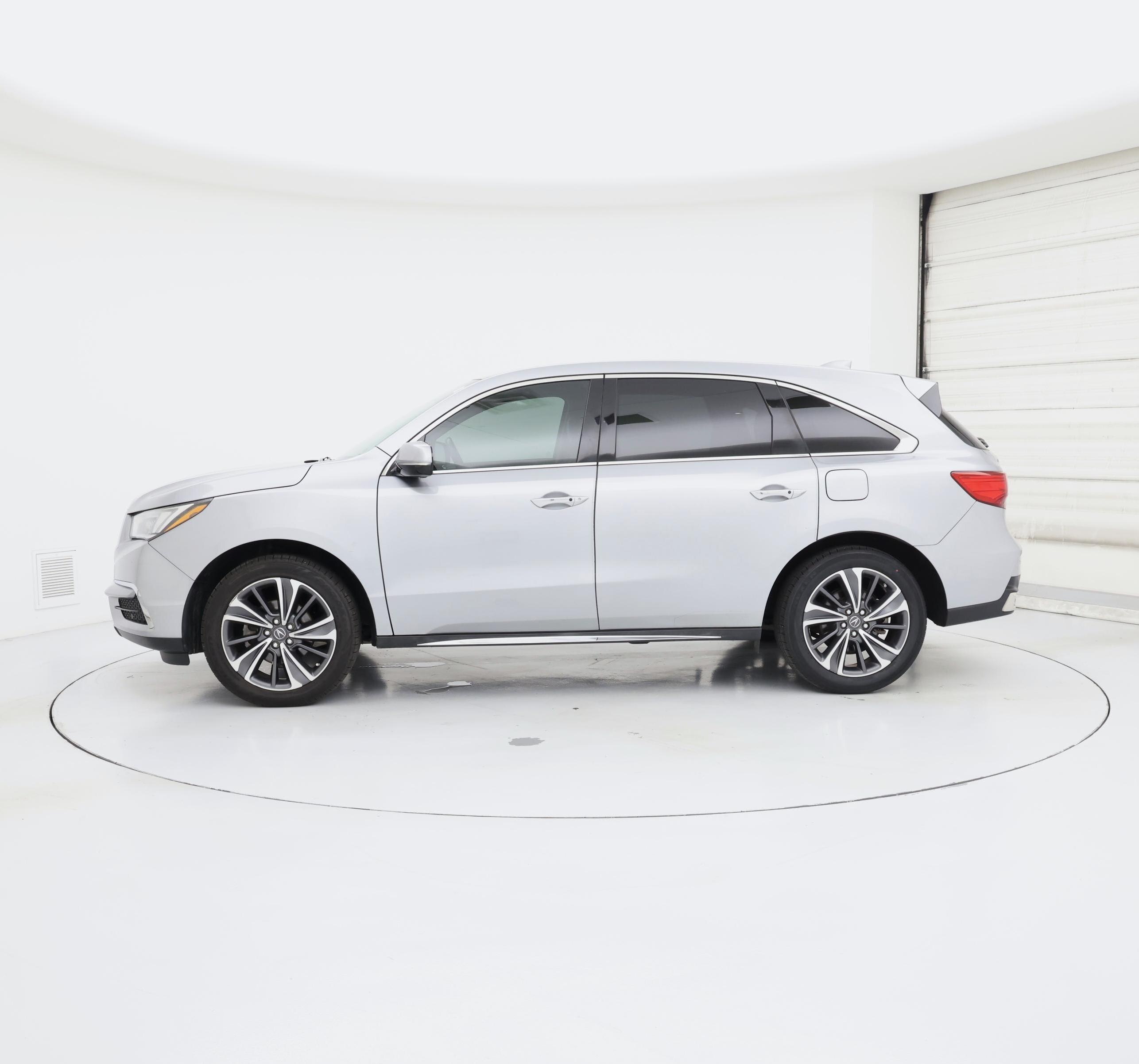 Thumbnail: 2019 Acura MDX - 3