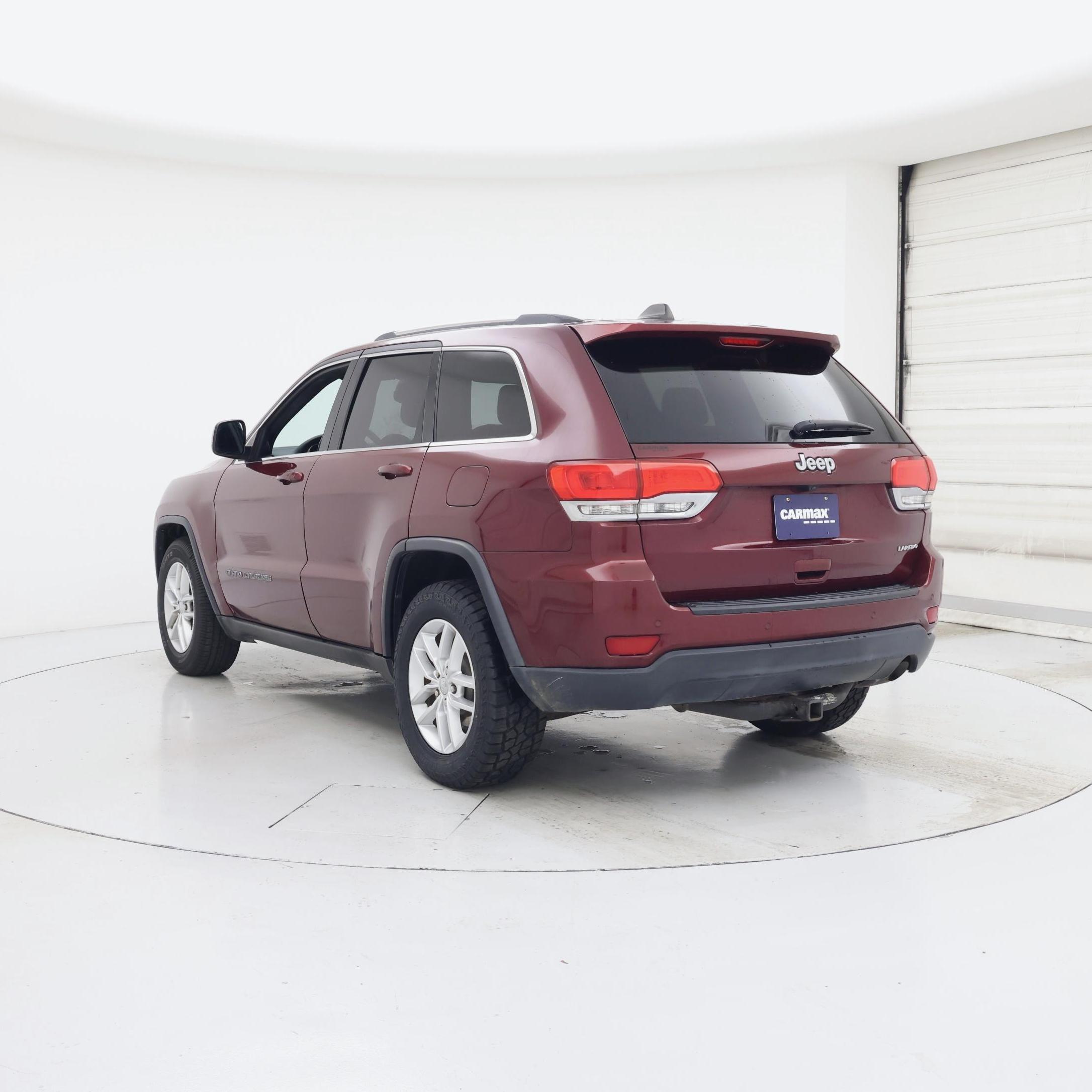 Thumbnail: 2017 Jeep Grand Cherokee - 2