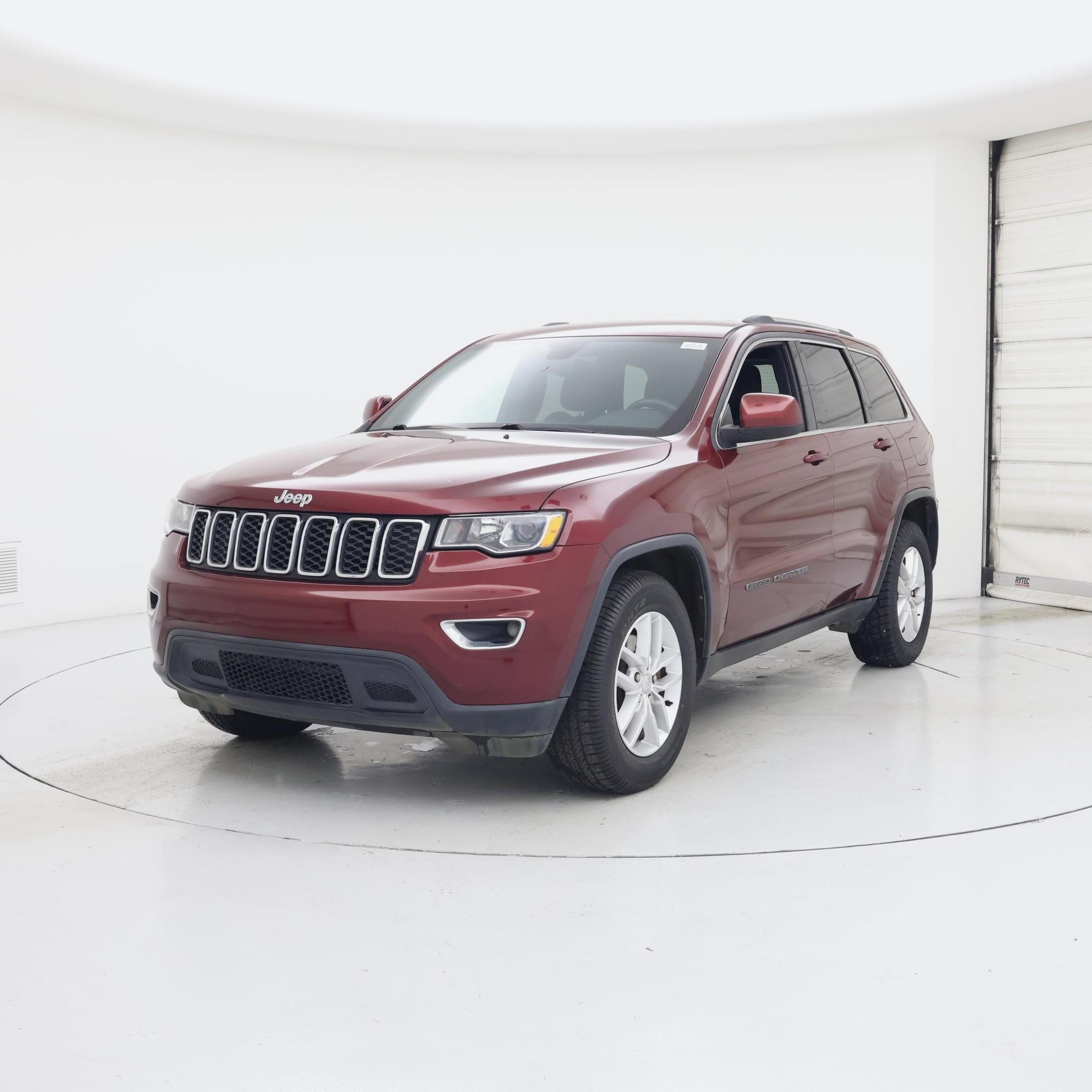 Thumbnail: 2017 Jeep Grand Cherokee - 4
