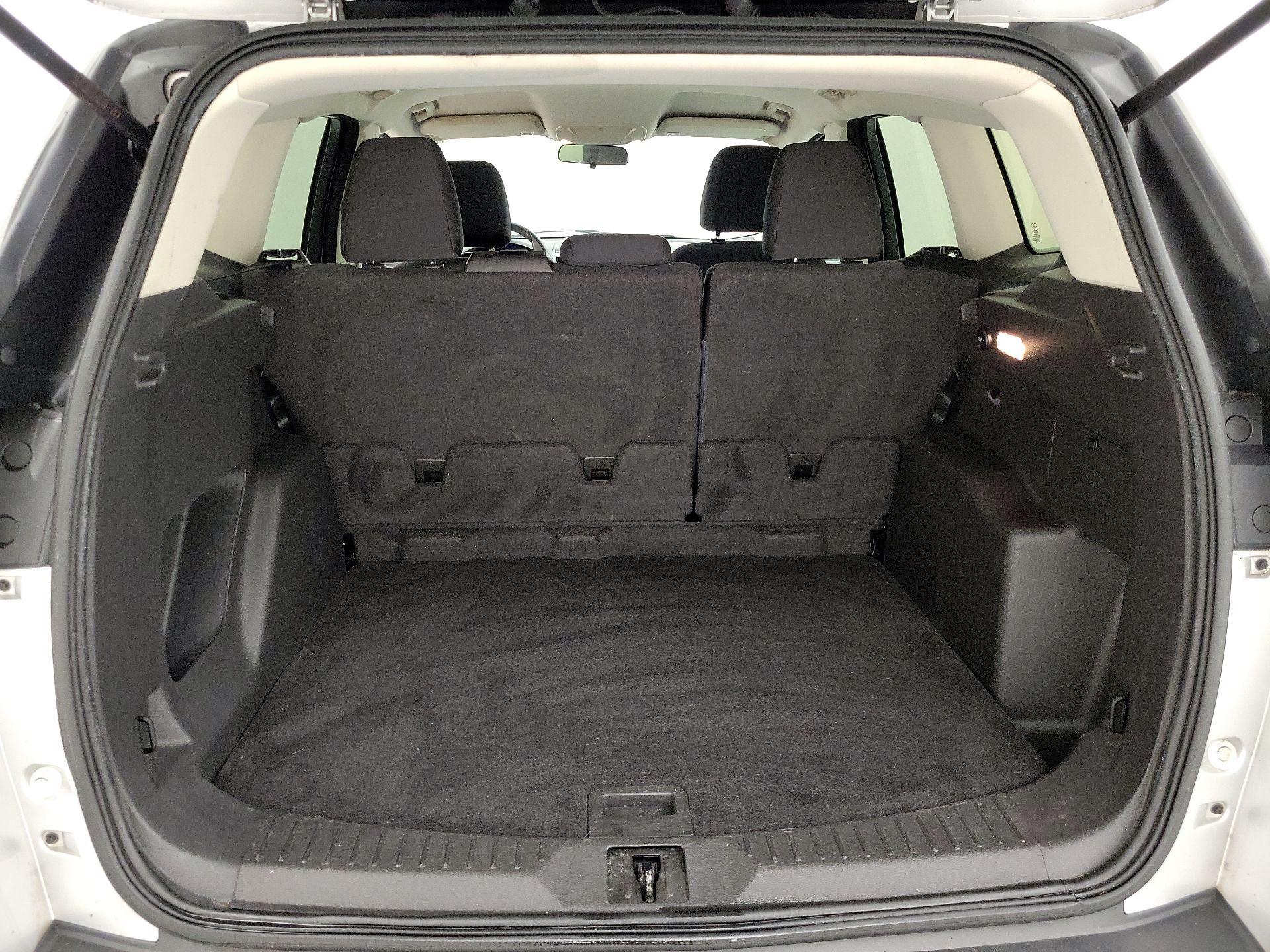 Thumbnail: 2015 Ford Escape - 20