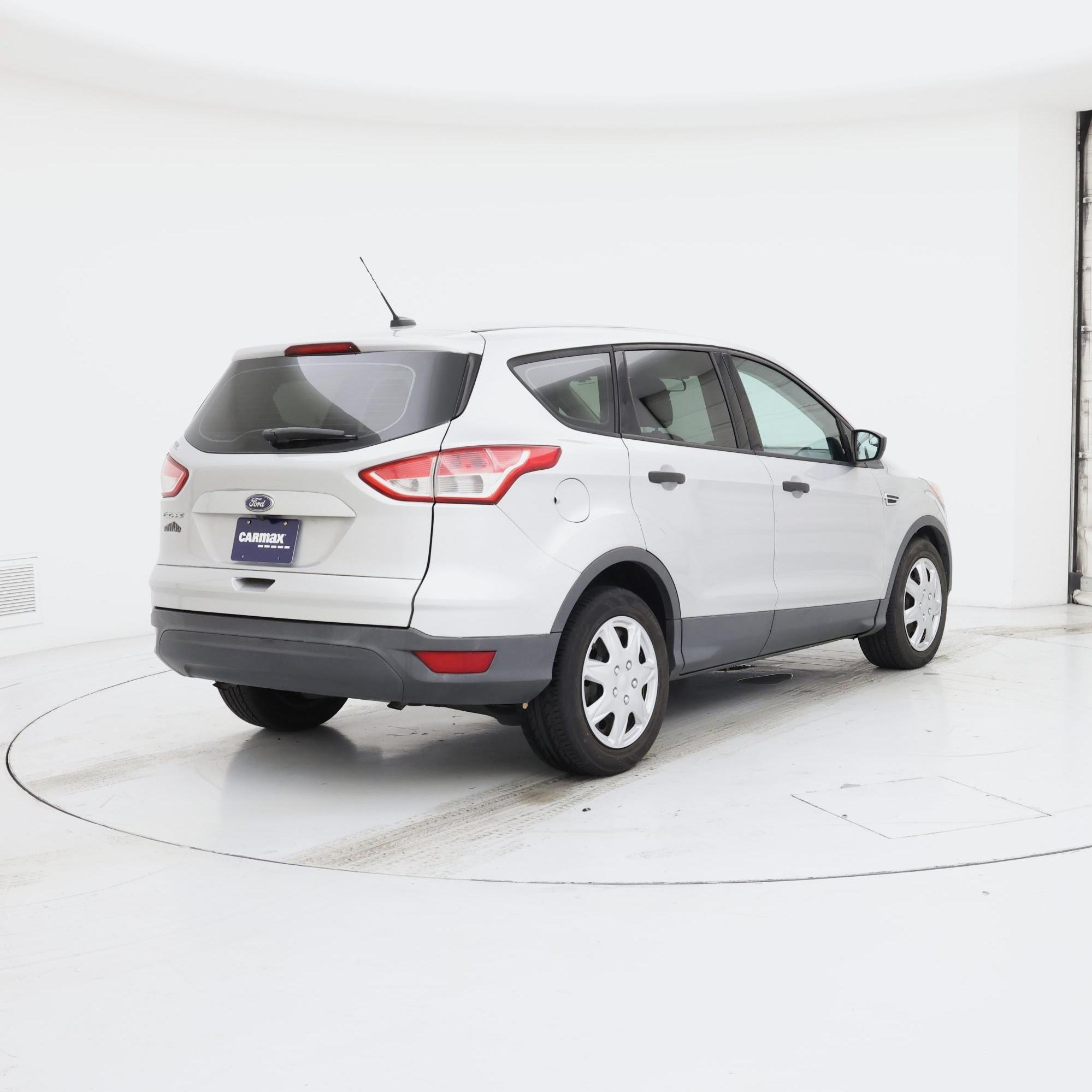 Thumbnail: 2015 Ford Escape - 8