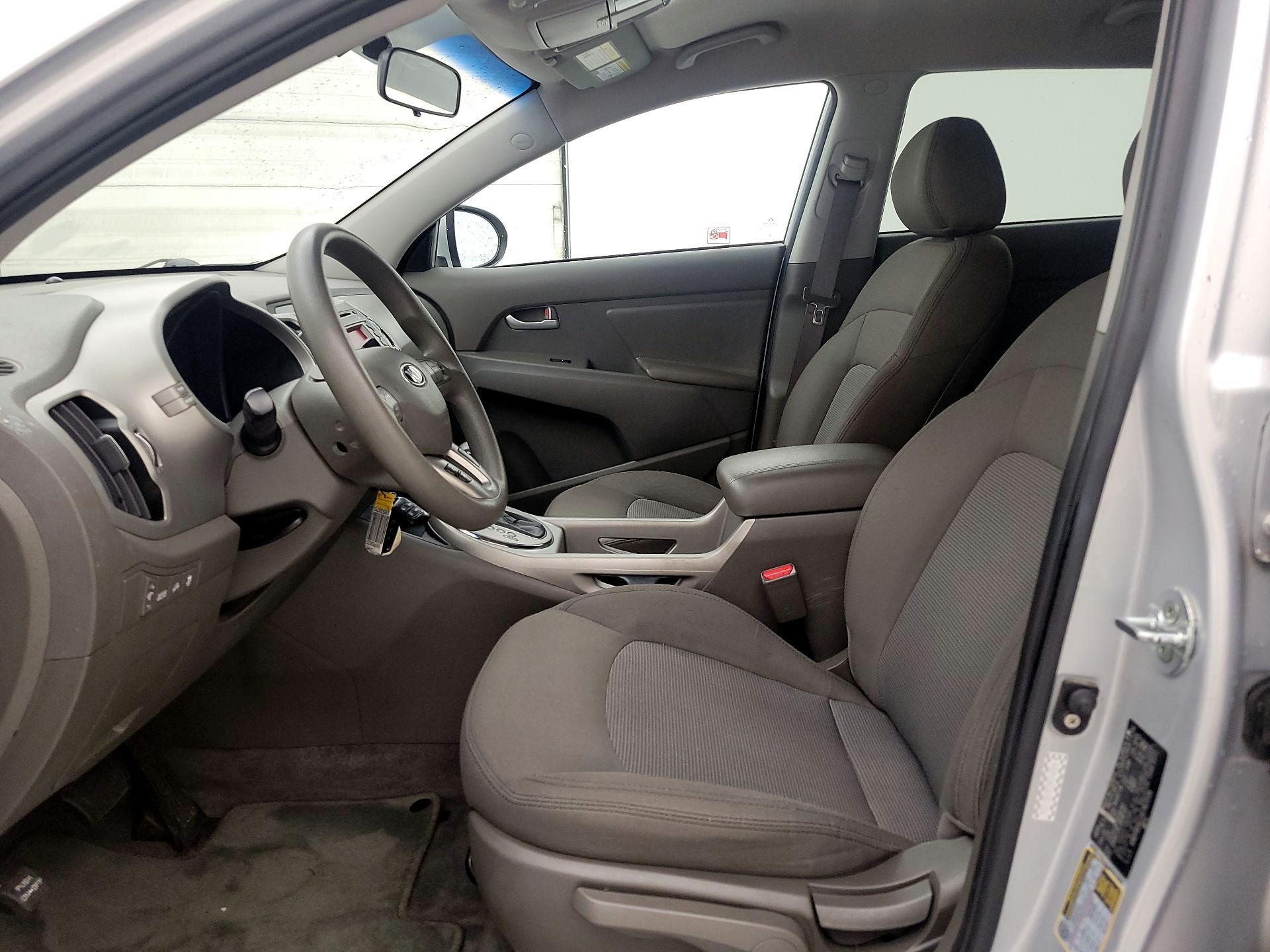 Thumbnail: 2016 Kia Sportage - 11
