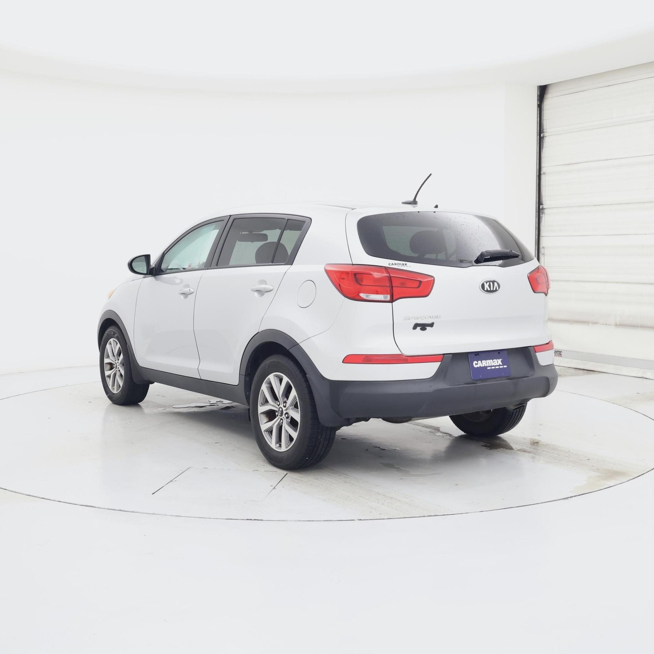 Thumbnail: 2016 Kia Sportage - 2