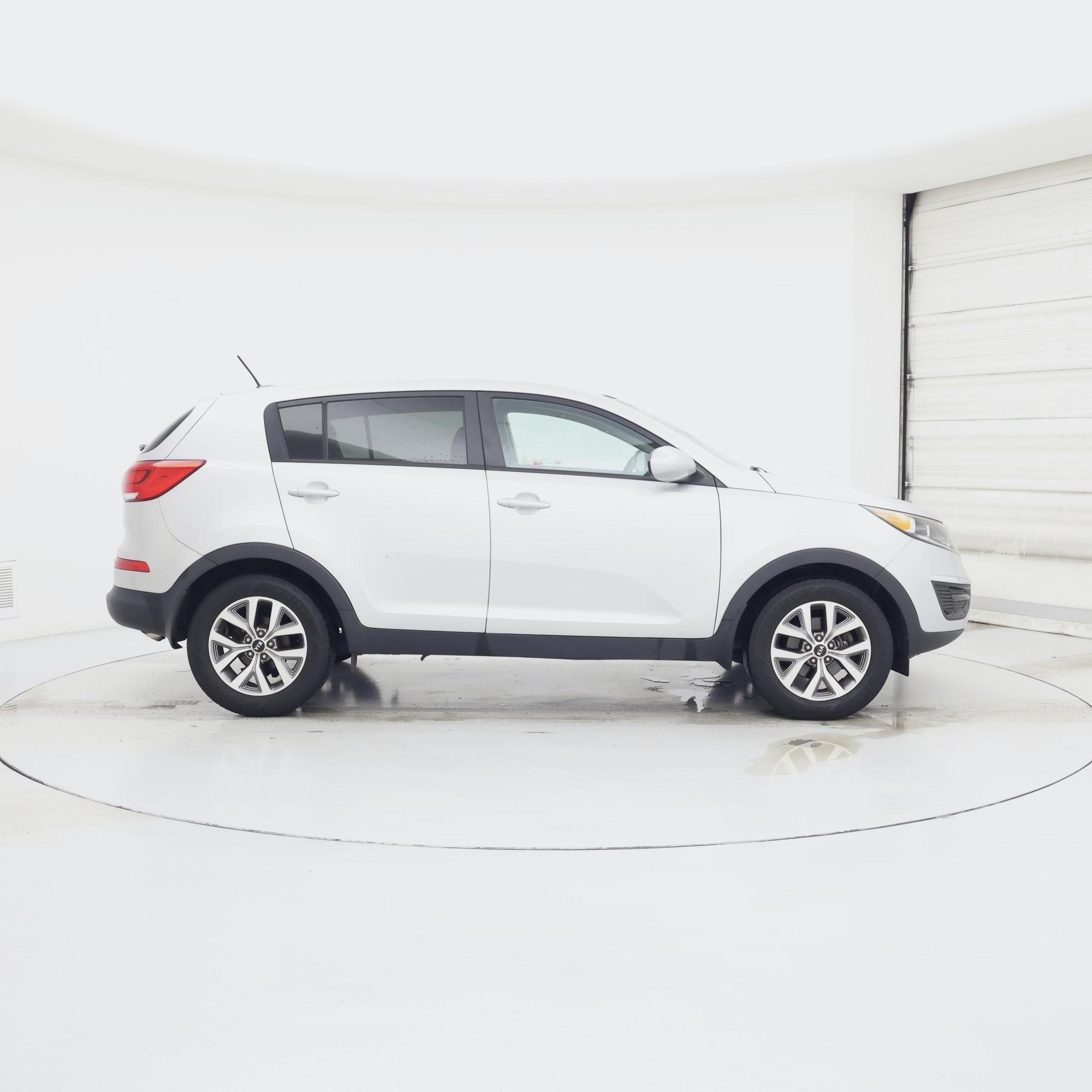 Thumbnail: 2016 Kia Sportage - 7