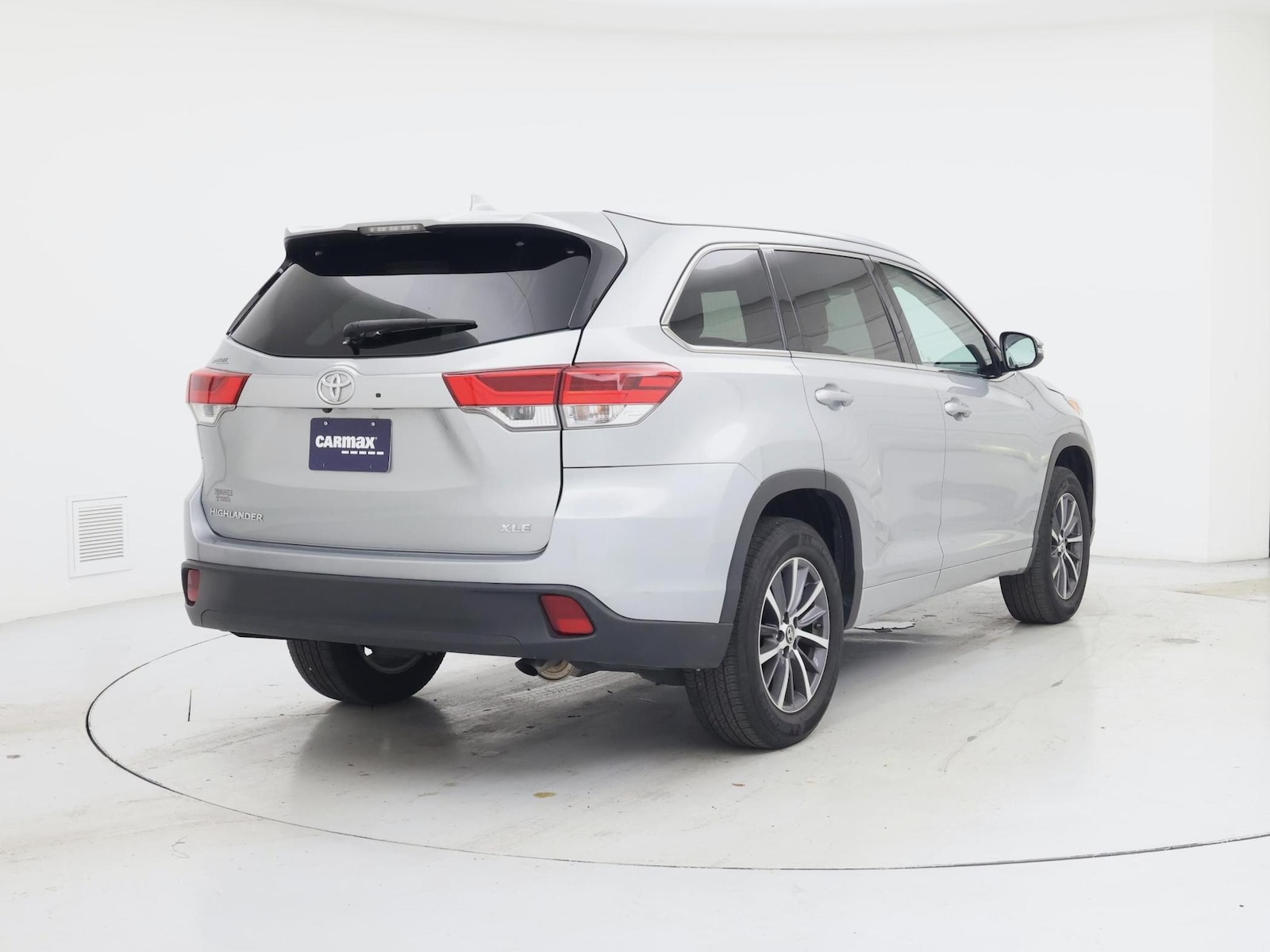 2017 Toyota Highlander XLE - Photo 9
