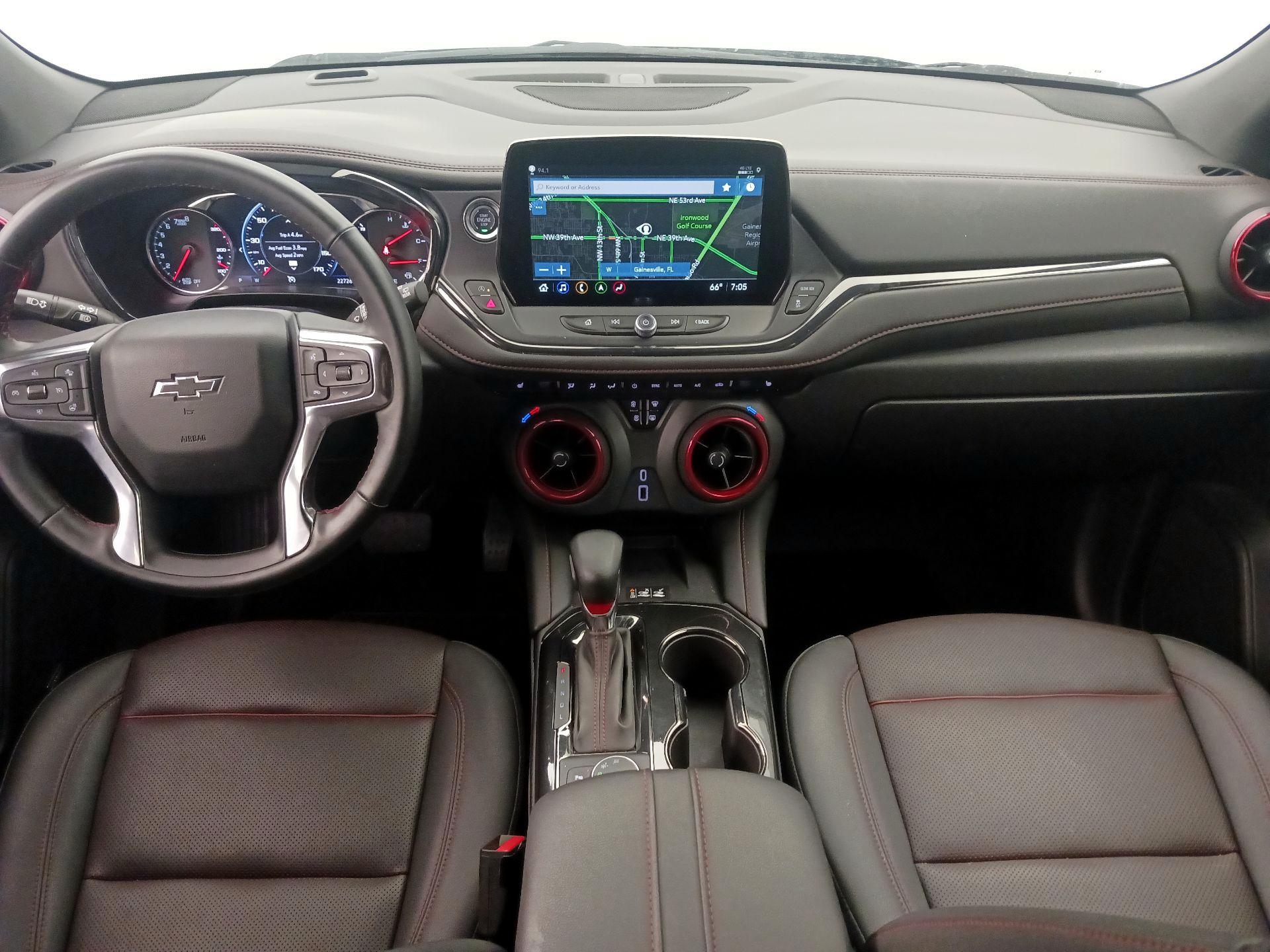 Thumbnail: 2025 Chevrolet Blazer - 9