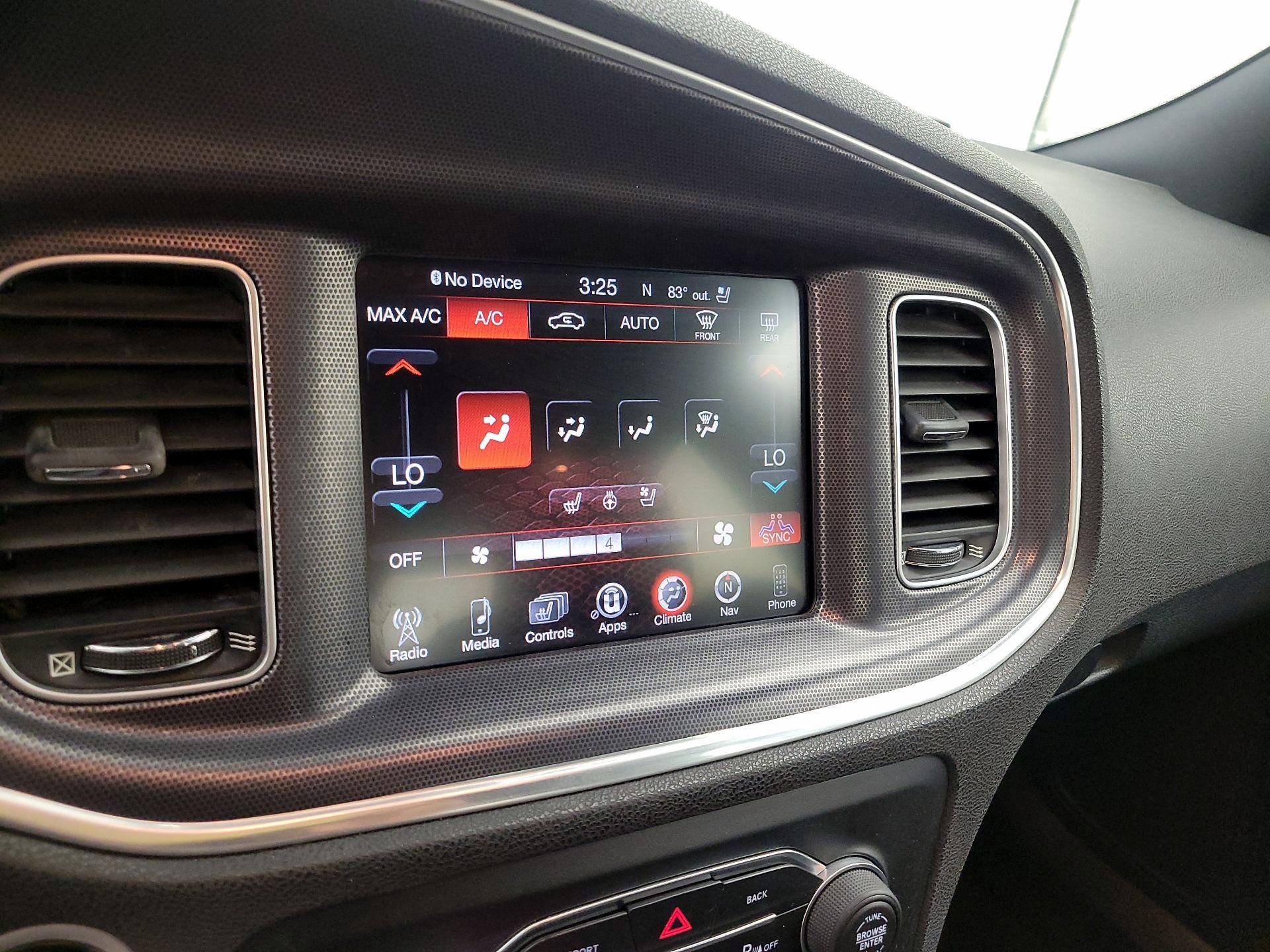 Thumbnail: 2015 Dodge Charger - 14