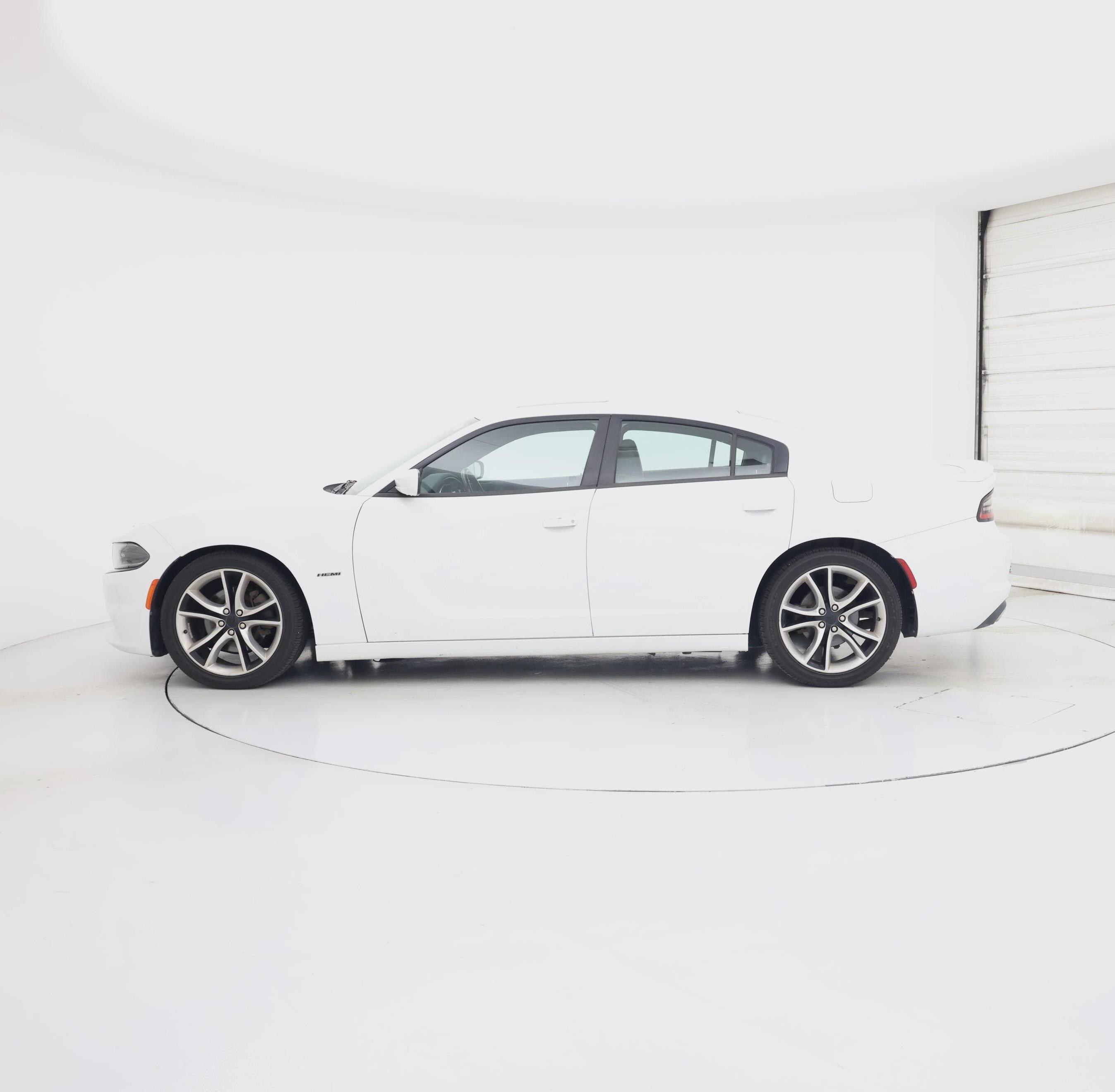Thumbnail: 2015 Dodge Charger - 3