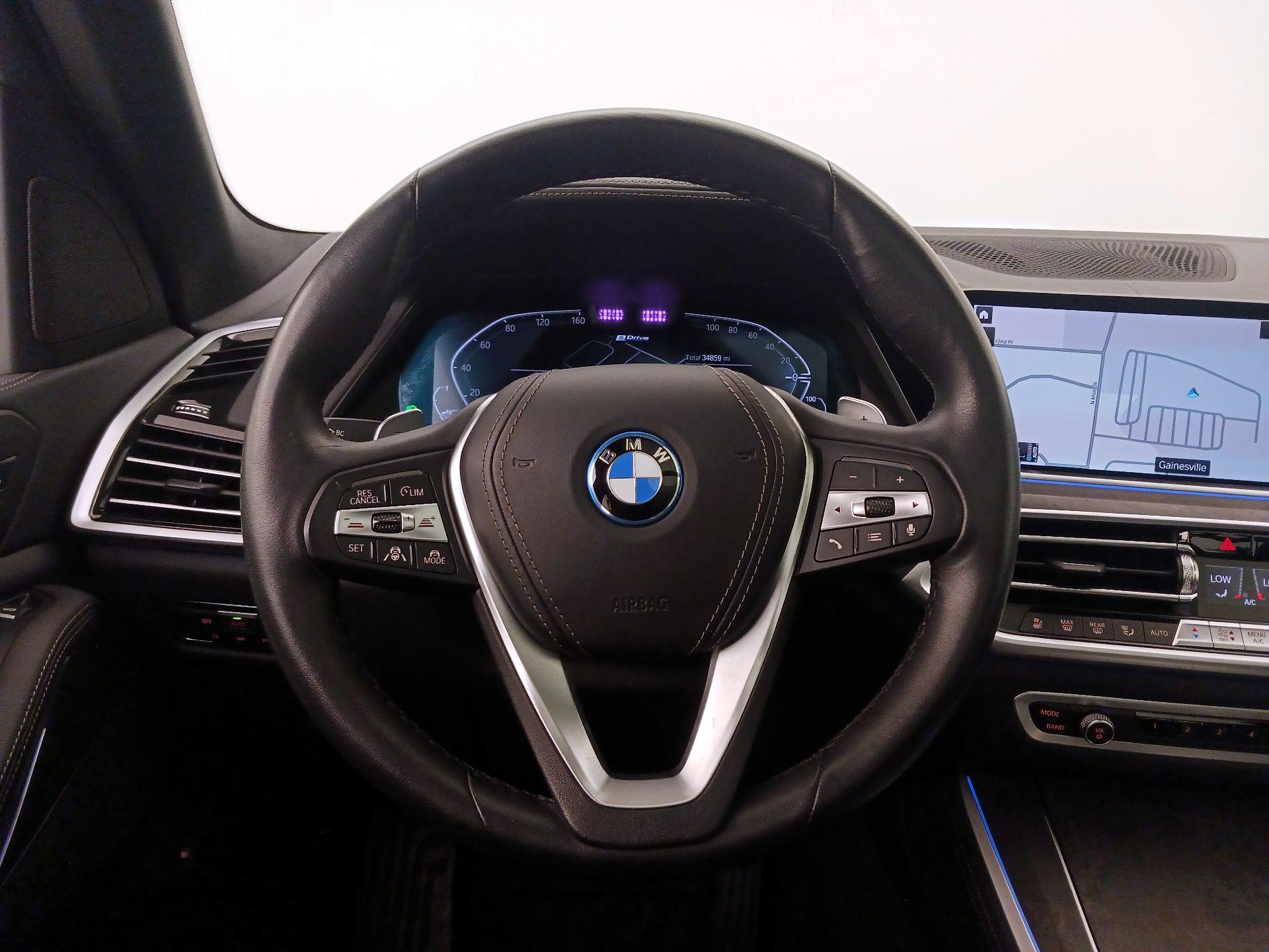 Thumbnail: 2022 BMW X5 - 10