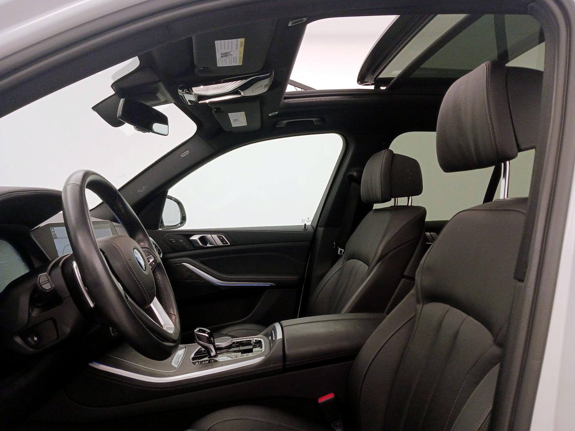 Thumbnail: 2022 BMW X5 - 20