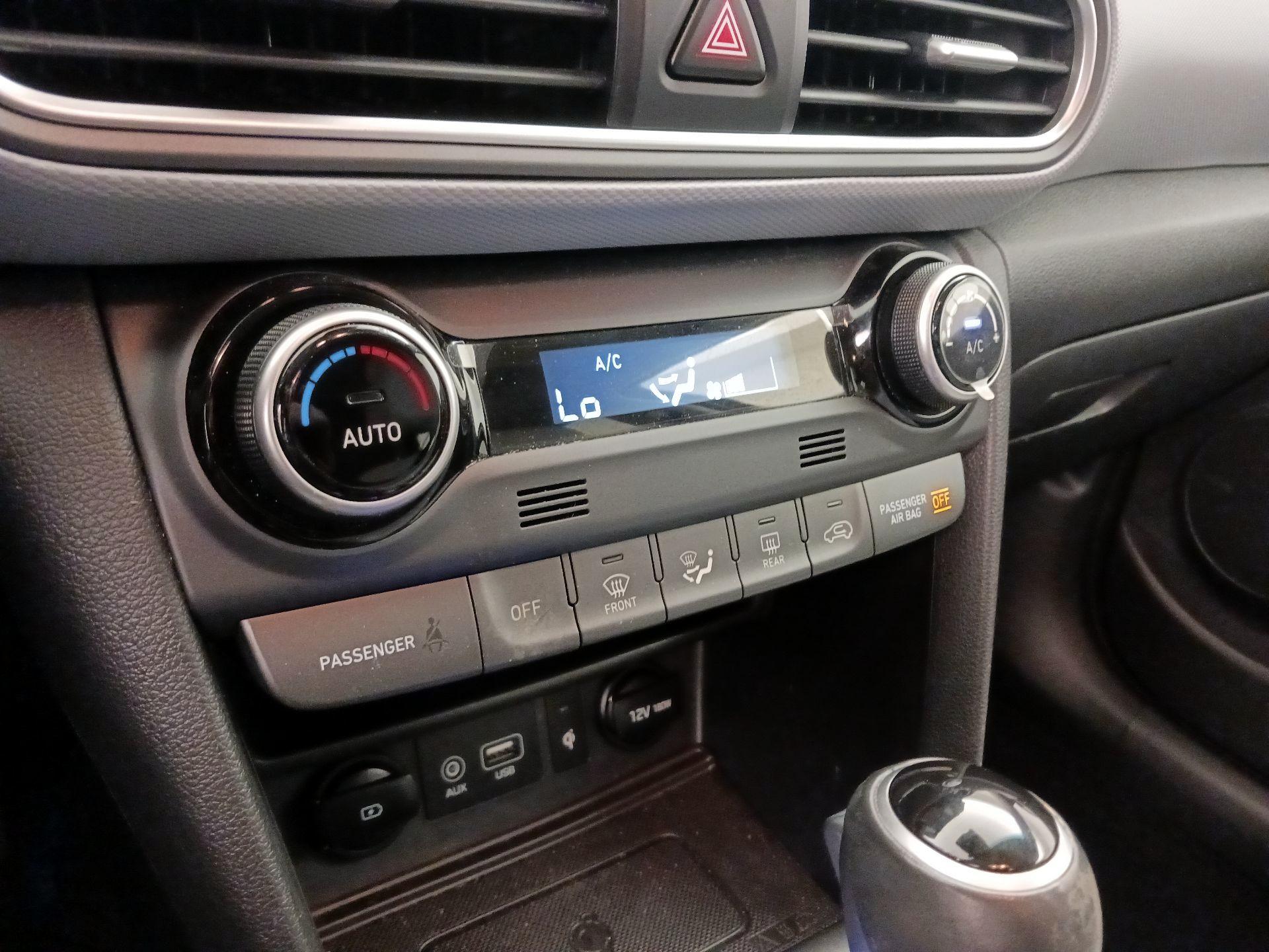 Thumbnail: 2021 Hyundai Kona - 15