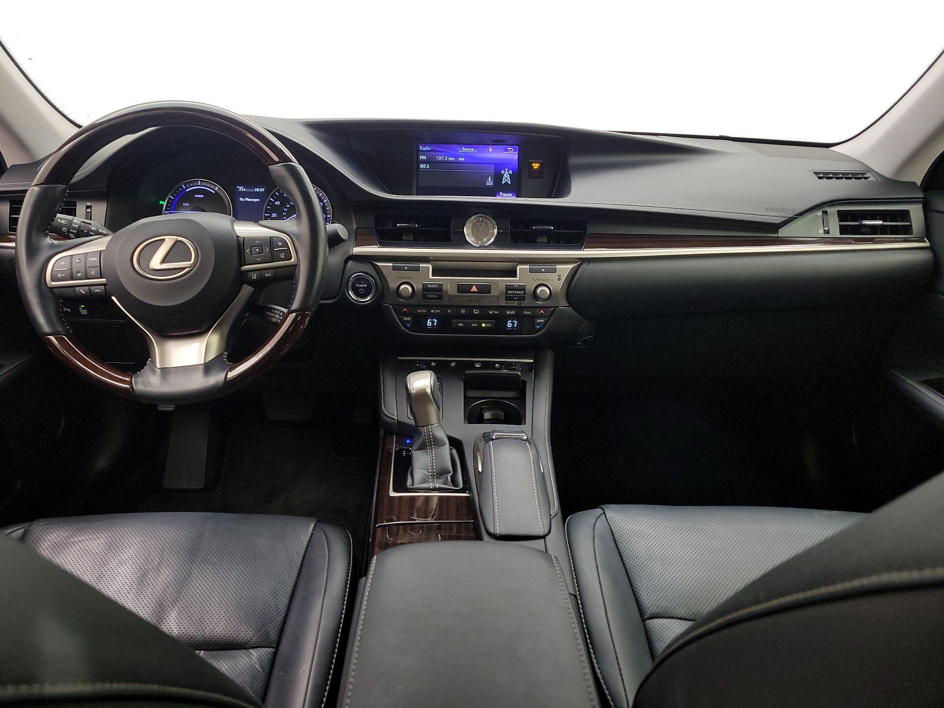 Thumbnail: 2018 Lexus ES - 9