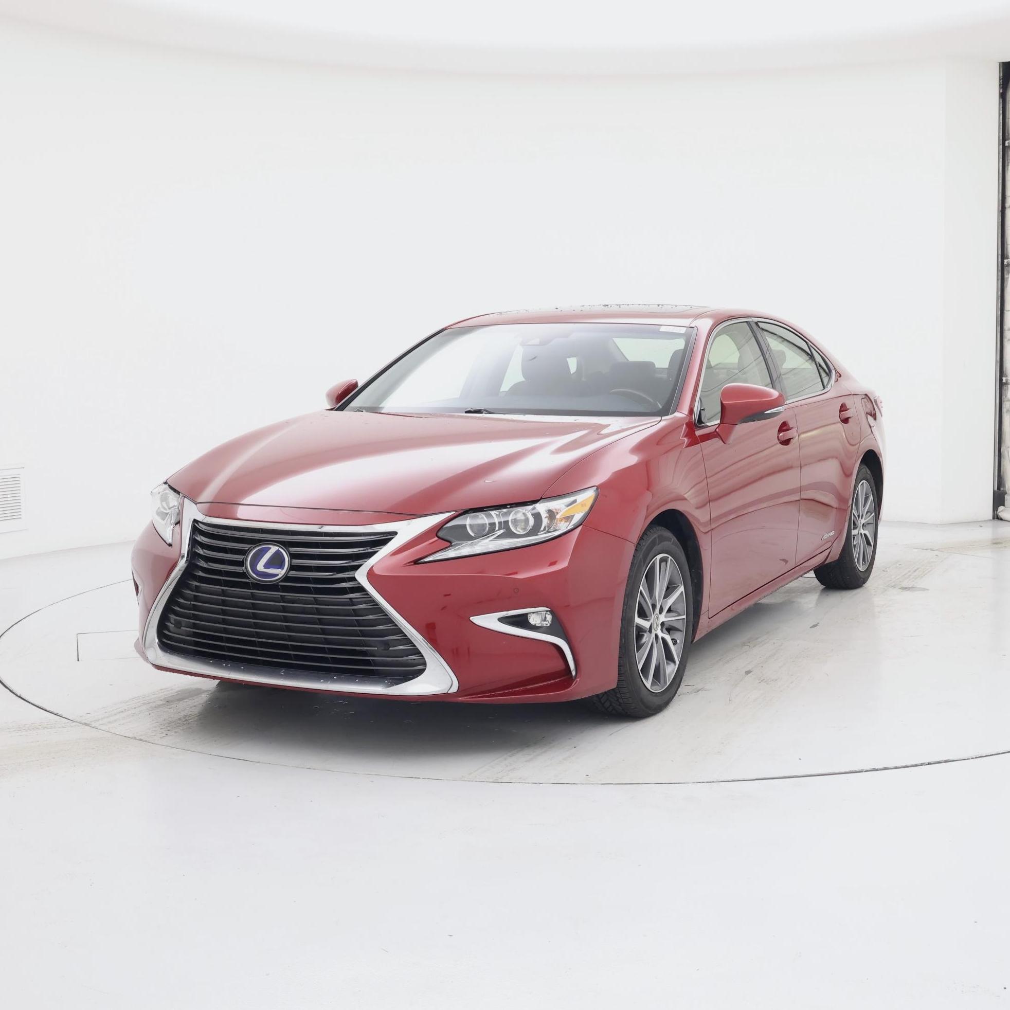 Thumbnail: 2018 Lexus ES - 4