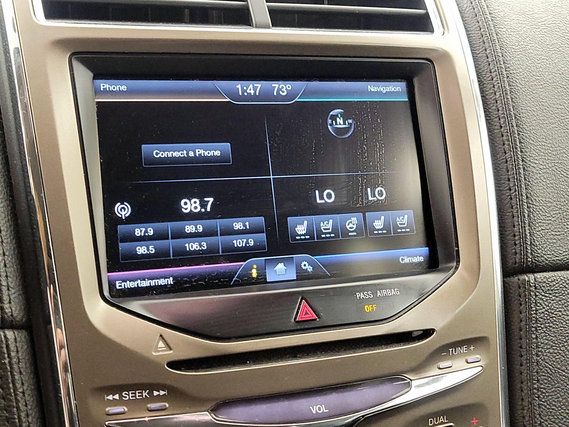 Thumbnail: 2015 Lincoln MKX - 15