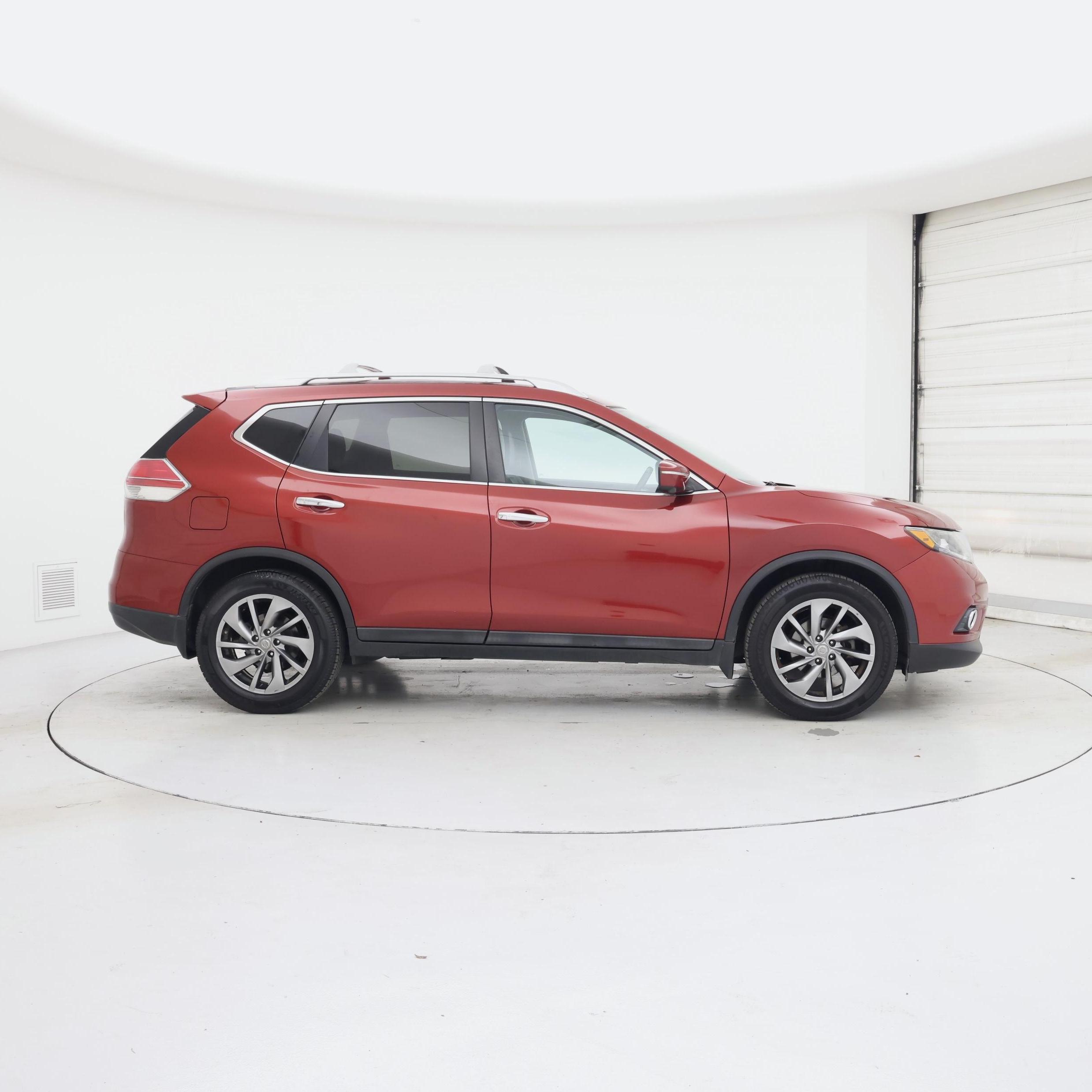Thumbnail: 2015 Nissan Rogue - 7