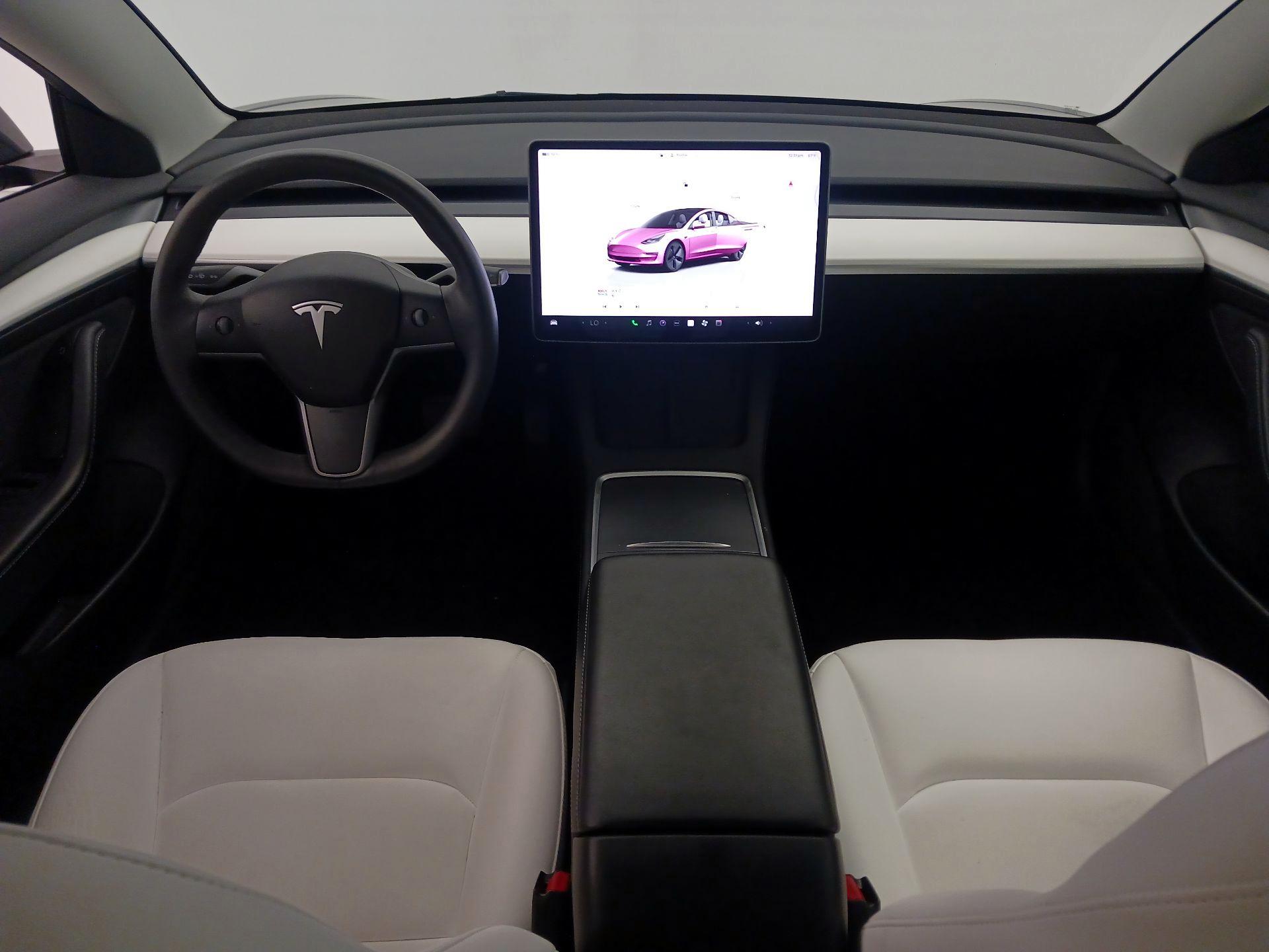 Thumbnail: 2022 Tesla Model 3 - 9