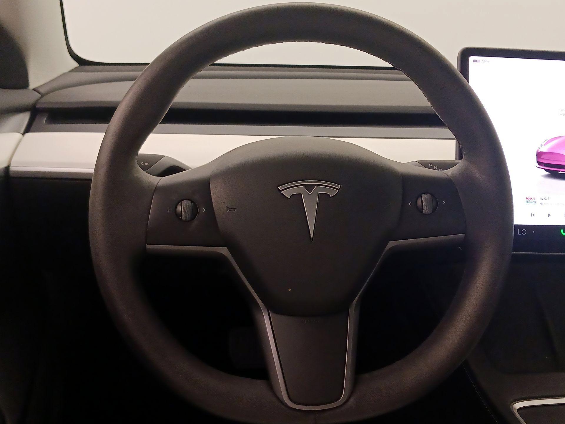 Thumbnail: 2022 Tesla Model 3 - 10