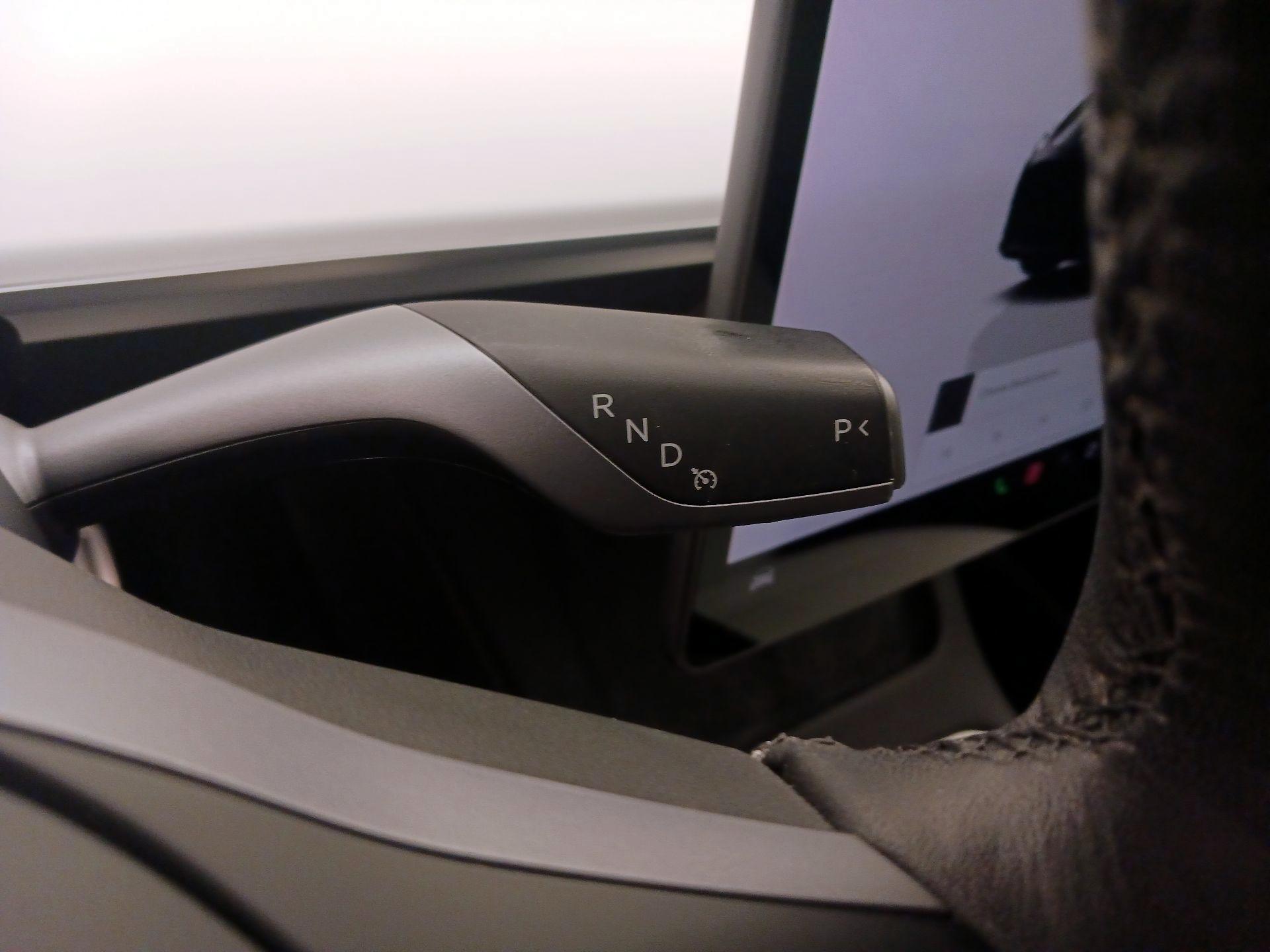 Thumbnail: 2023 Tesla Model Y - 17