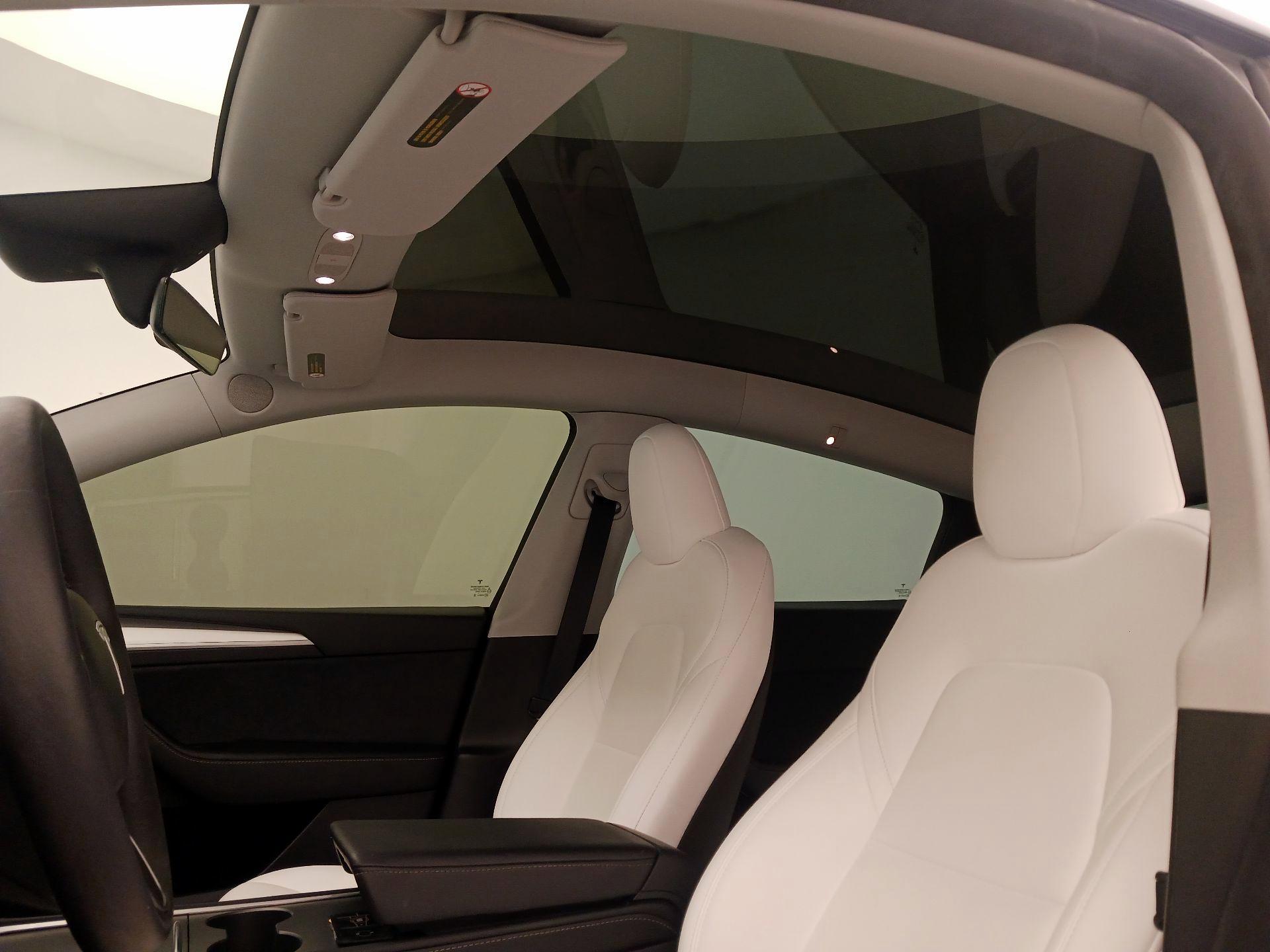 Thumbnail: 2023 Tesla Model Y - 19
