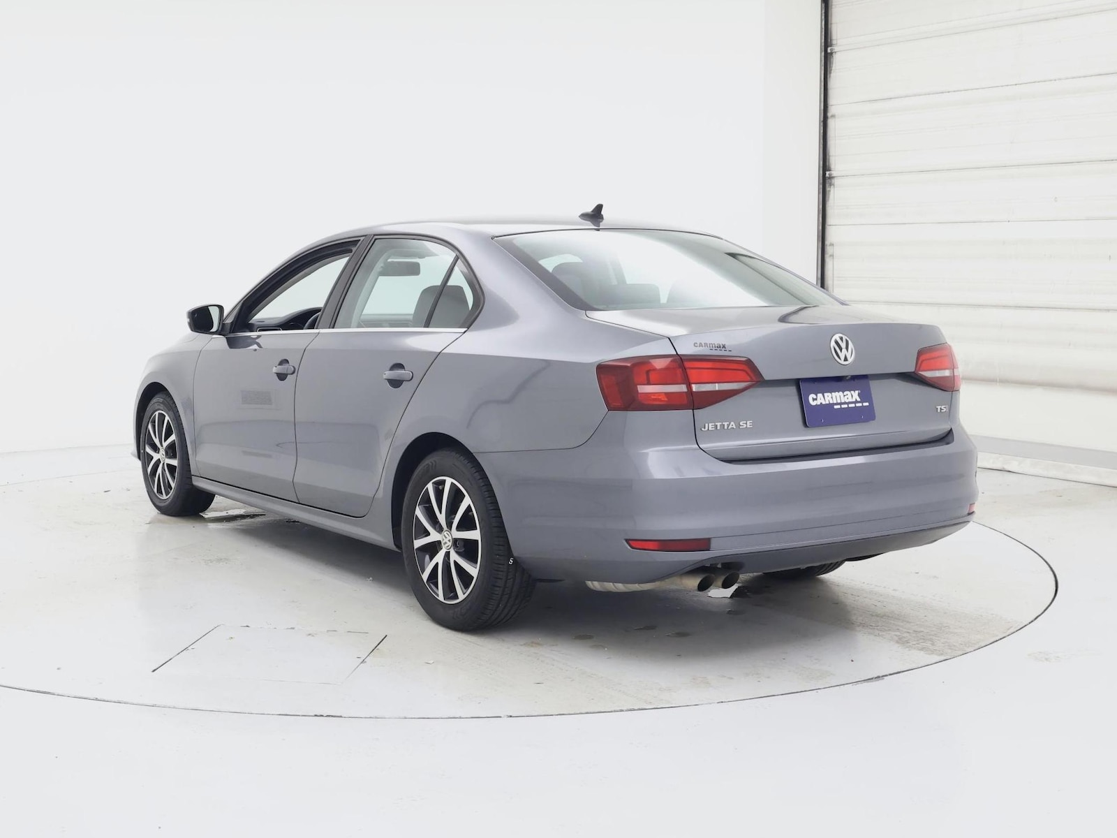 2017 Volkswagen Jetta SE - Photo 3