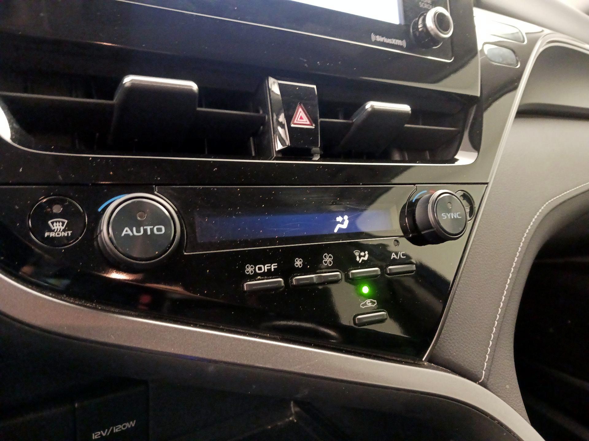 Thumbnail: 2024 Toyota Camry - 16