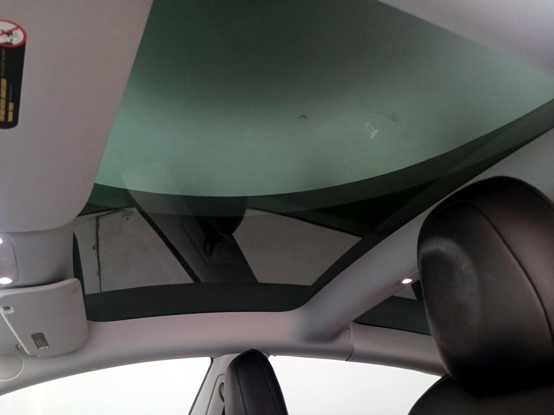 Thumbnail: 2021 Tesla Model 3 - 18