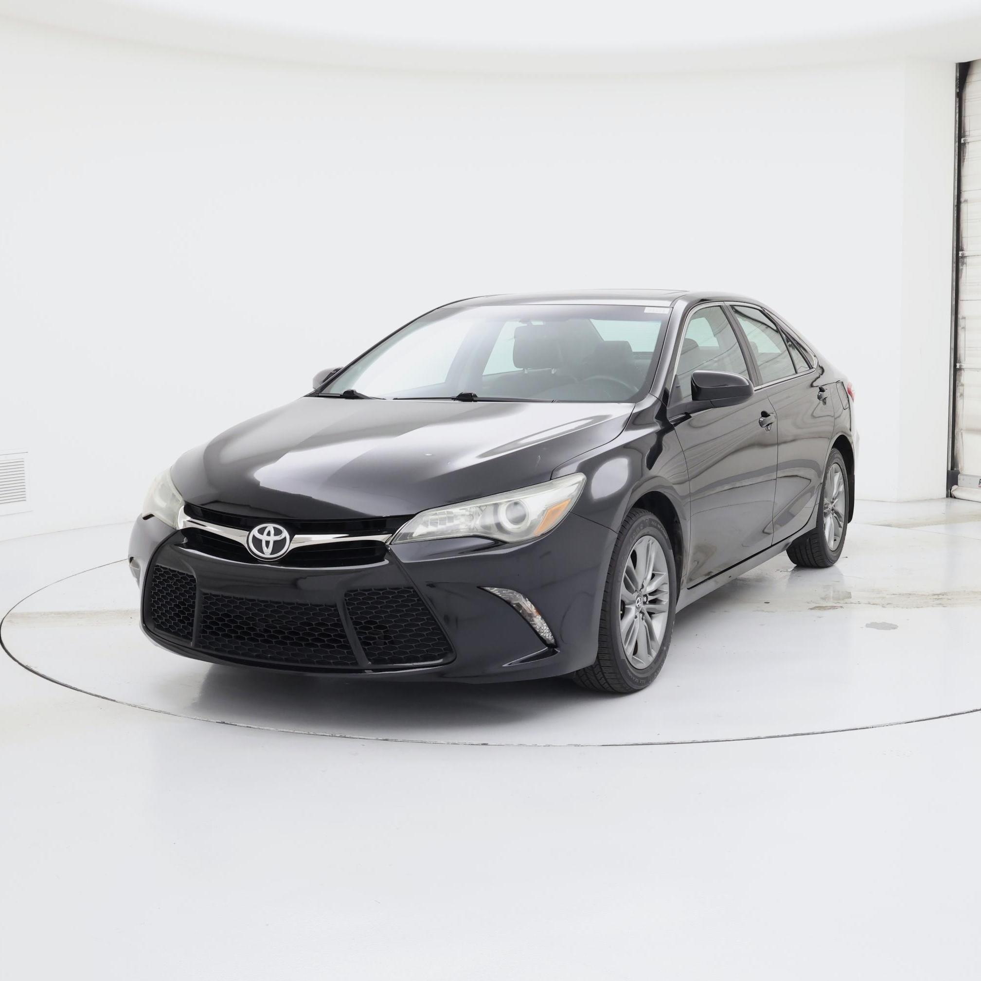 Thumbnail: 2017 Toyota Camry - 4