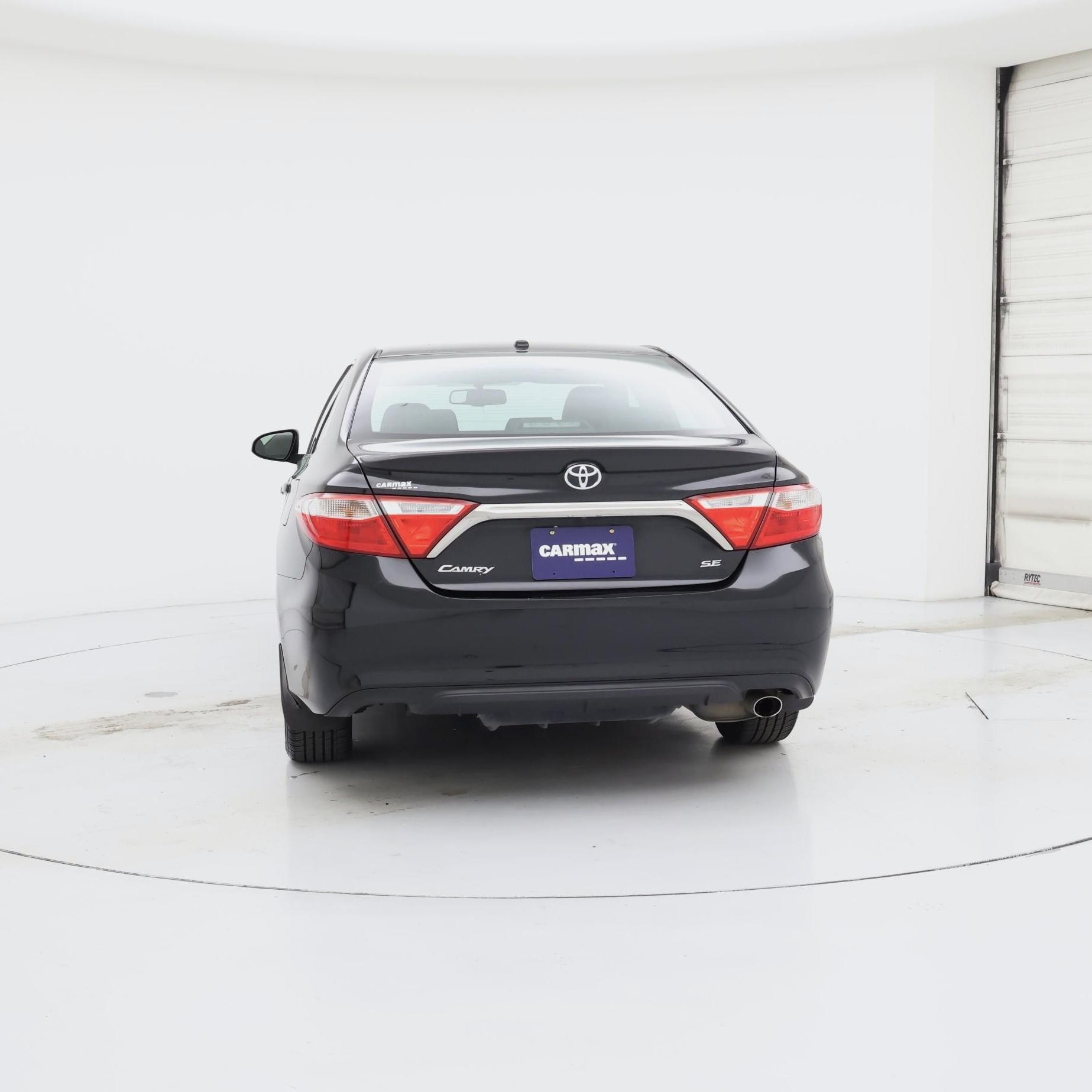 Thumbnail: 2017 Toyota Camry - 6