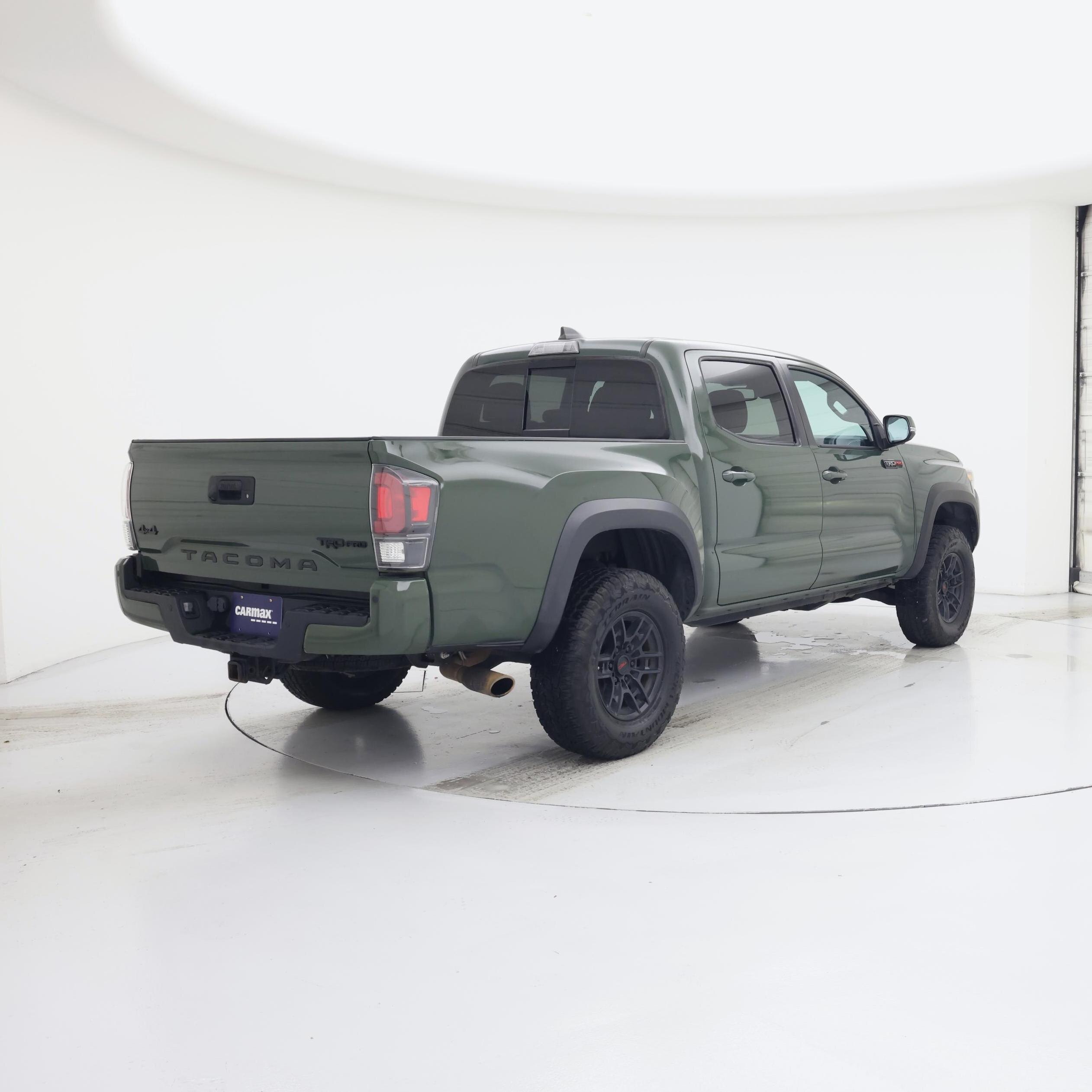 Thumbnail: 2020 Toyota Tacoma - 8