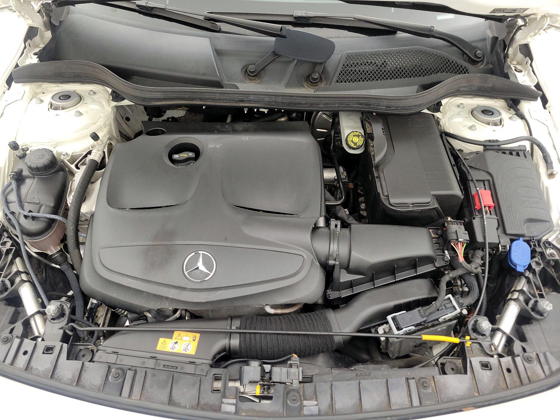 Thumbnail: 2018 Mercedes-Benz GLA - 20
